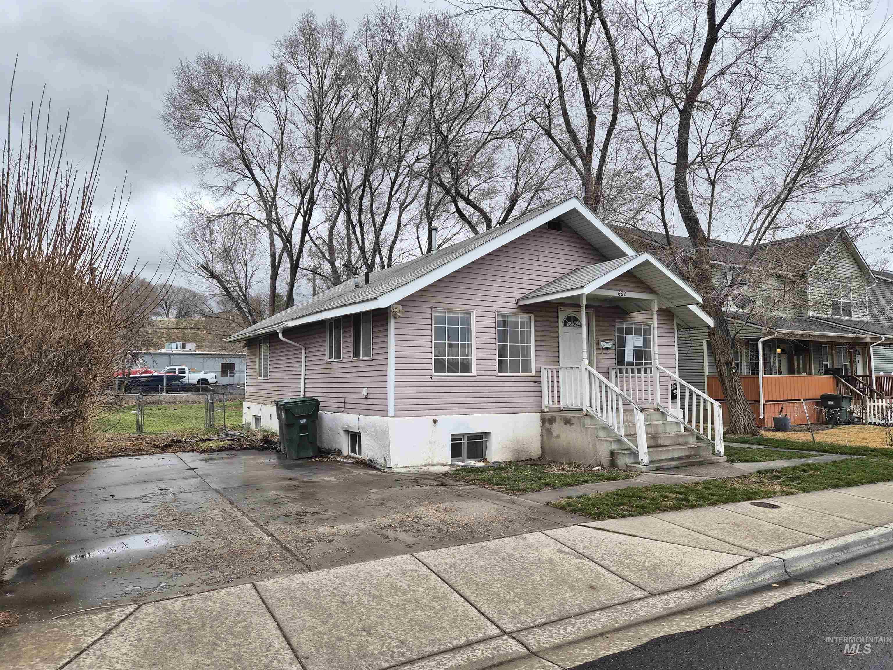682 Randolph, Pocatello, Idaho 83201, 6 Bedrooms, 2 Bathrooms, Residential For Sale, Price $244,900, 98975839