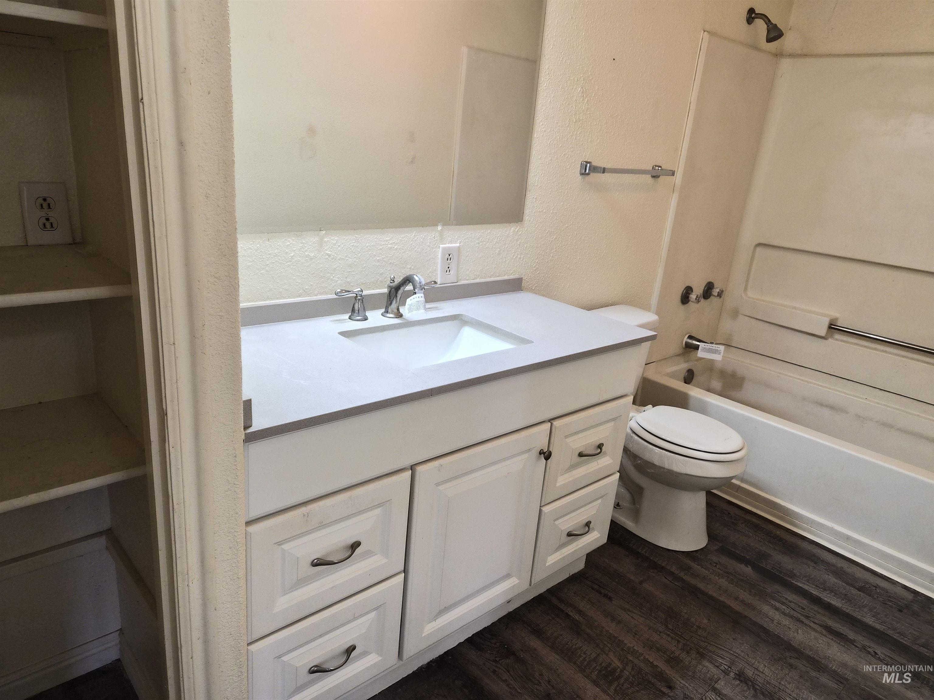 682 Randolph, Pocatello, Idaho 83201, 6 Bedrooms, 2 Bathrooms, Residential For Sale, Price $244,900, 98975839