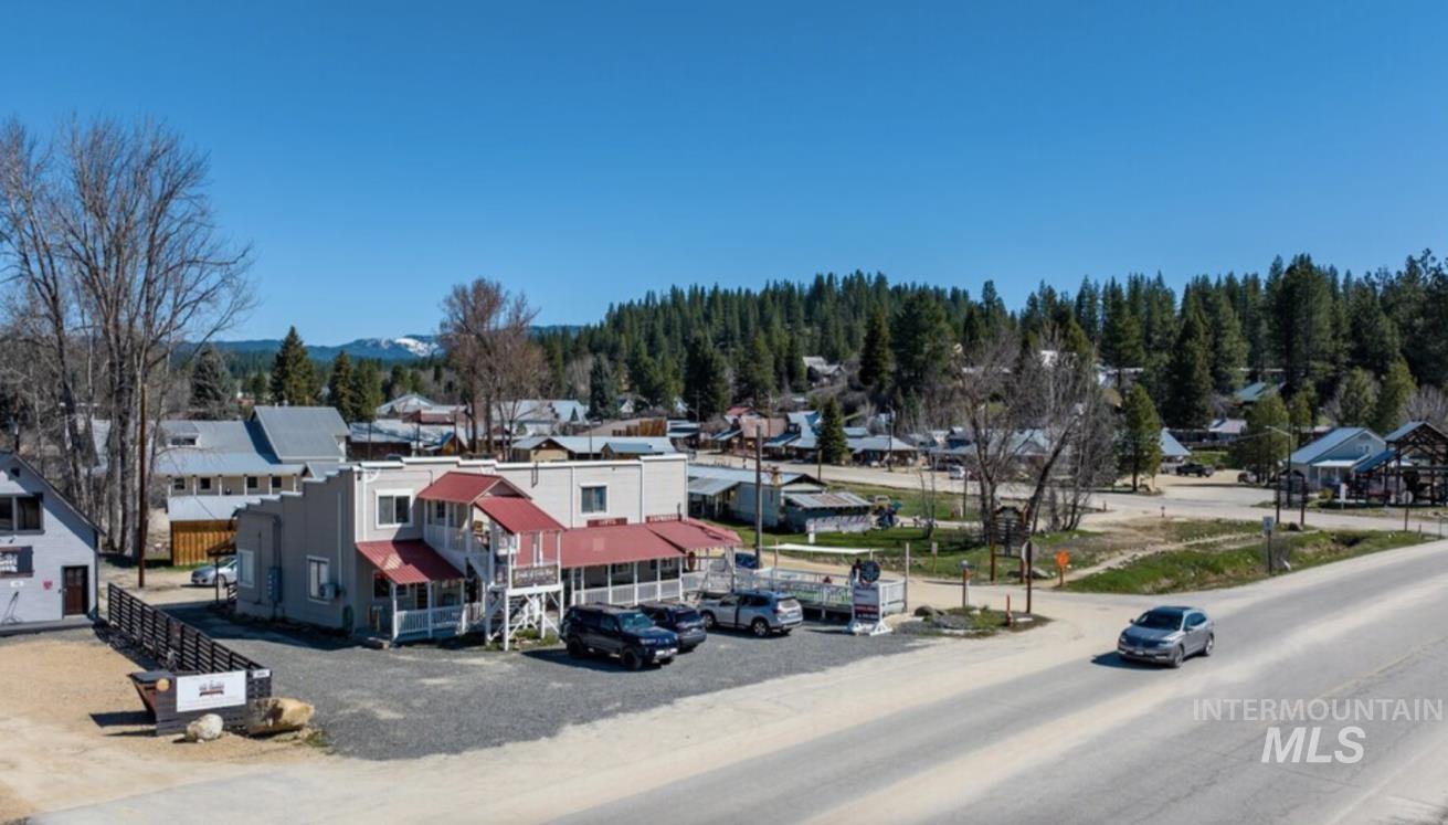 101 Montgomery St, Idaho City, Idaho 83631, 1 Bedroom, 1 Bathroom, Residential Income For Sale, Price $699,000, 98975840