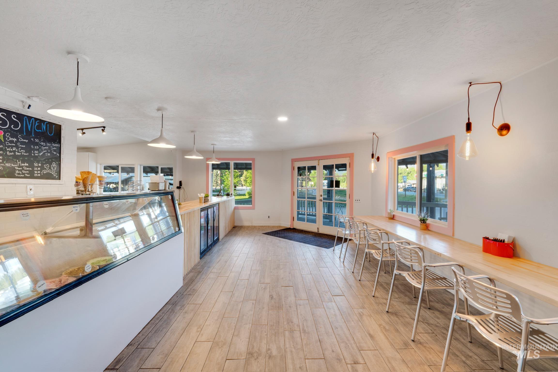 101 Montgomery St, Idaho City, Idaho 83631, 1 Bedroom, 1 Bathroom, Residential Income For Sale, Price $699,000, 98975840