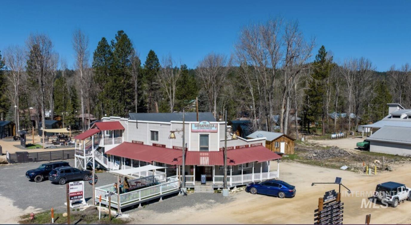 101 Montgomery St, Idaho City, Idaho 83631, 1 Bedroom, 1 Bathroom, Residential Income For Sale, Price $699,000, 98975840