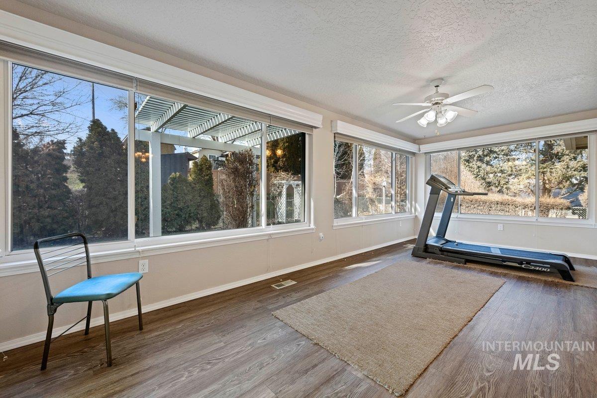 2060 Bonnie Drive, Payette, Idaho 83661, 3 Bedrooms, 2 Bathrooms, Residential For Sale, Price $421,000, 98975843