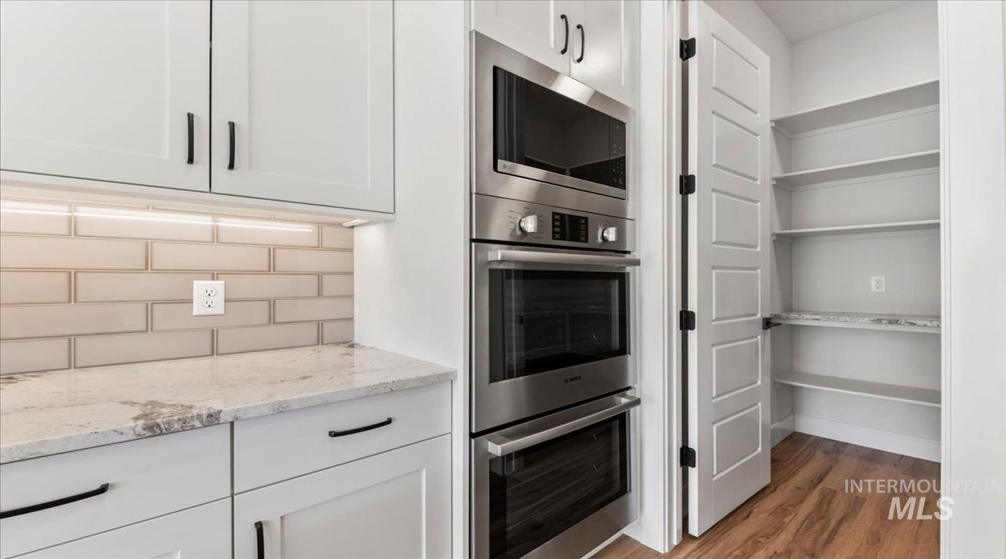 1277 W Eiger Drive, Nampa, Idaho 83686, 3 Bedrooms, 2.5 Bathrooms, Residential For Sale, Price $529,900, 98975844