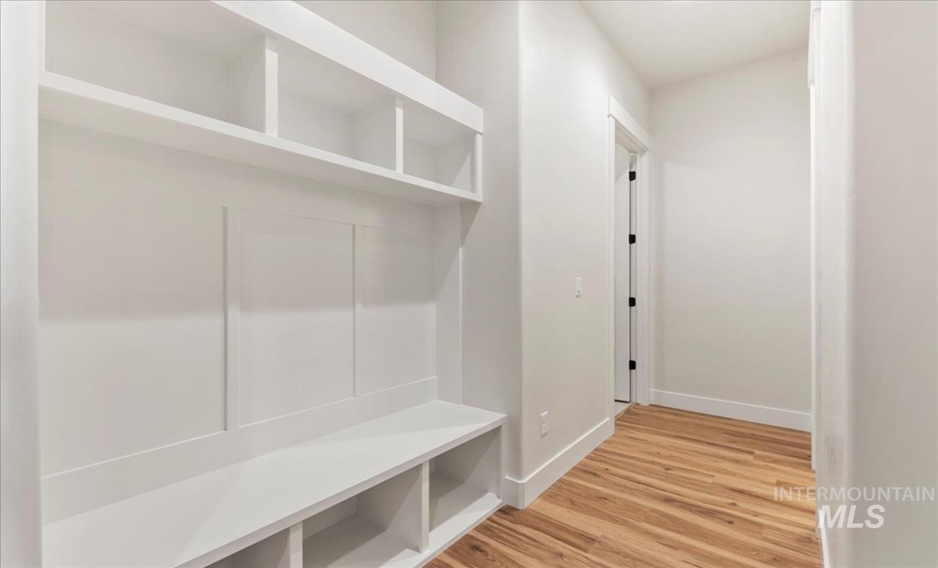 1277 W Eiger Drive, Nampa, Idaho 83686, 3 Bedrooms, 2.5 Bathrooms, Residential For Sale, Price $529,900, 98975844