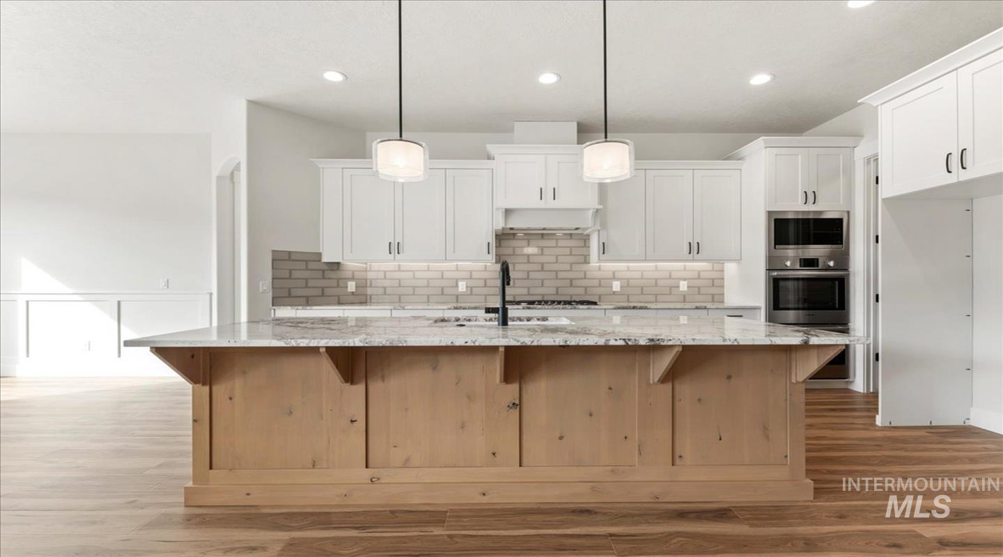 1277 W Eiger Drive, Nampa, Idaho 83686, 3 Bedrooms, 2.5 Bathrooms, Residential For Sale, Price $529,900, 98975844