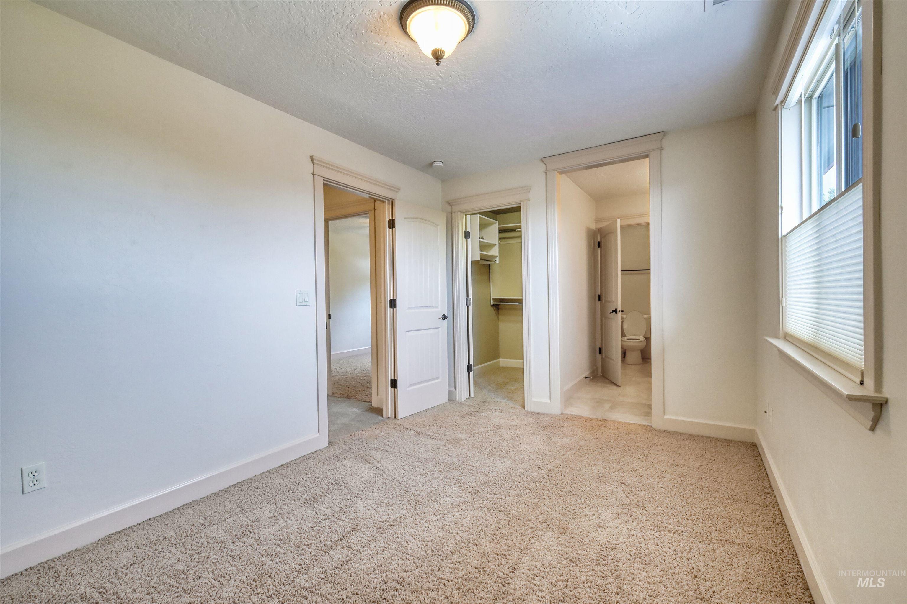 2813 S Bayhill Ct, Nampa, Idaho 83686, 3 Bedrooms, 3 Bathrooms, Residential For Sale, Price $648,000, 98975845