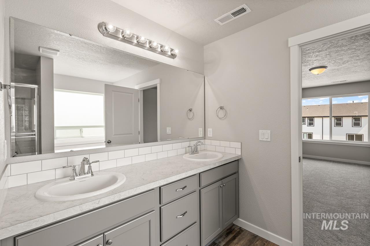 15709 N Springwell Ave, Nampa, Idaho 83651, 4 Bedrooms, 3.5 Bathrooms, Residential For Sale, Price $575,000, 98975846