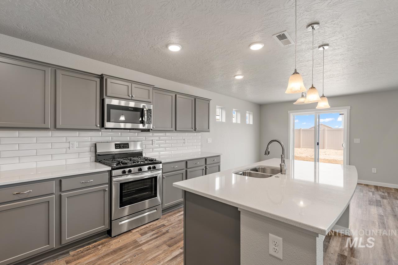 15709 N Springwell Ave, Nampa, Idaho 83651, 4 Bedrooms, 3.5 Bathrooms, Residential For Sale, Price $575,000, 98975846