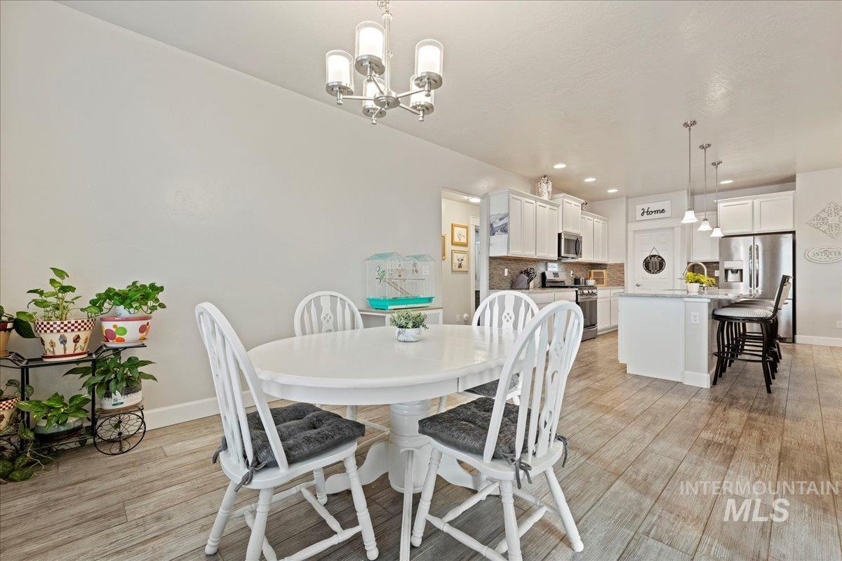 2126 W Pine Creek Drive, Nampa, Idaho 83686, 4 Bedrooms, 2 Bathrooms, Residential For Sale, Price $469,900, 98975849