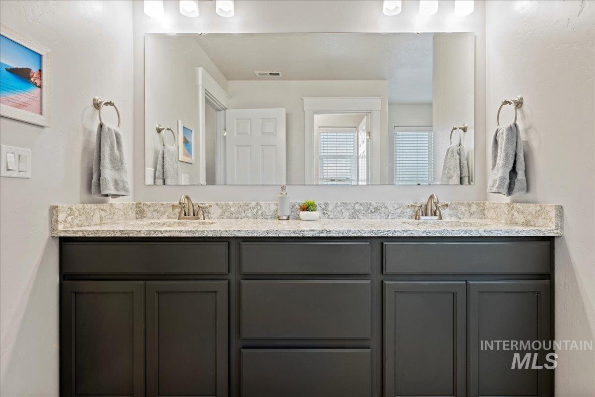 2126 W Pine Creek Drive, Nampa, Idaho 83686, 4 Bedrooms, 2 Bathrooms, Residential For Sale, Price $469,900, 98975849