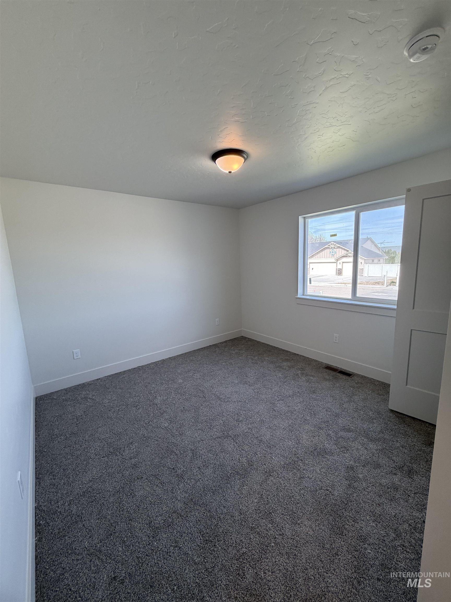 2800 Driftwood Dr., Payette, Idaho 83661, 3 Bedrooms, 2 Bathrooms, Residential For Sale, Price $365,000,MLS 98975850