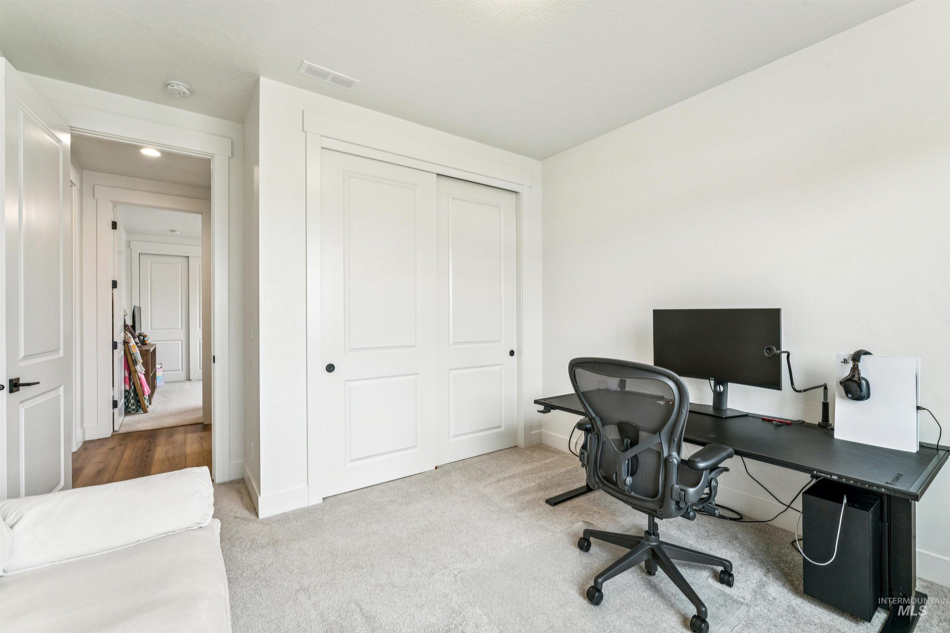 1709 E Mount Maria Street, Meridian, Idaho 83642, 3 Bedrooms, 2.5 Bathrooms, Residential For Sale, Price $599,999, 98975852