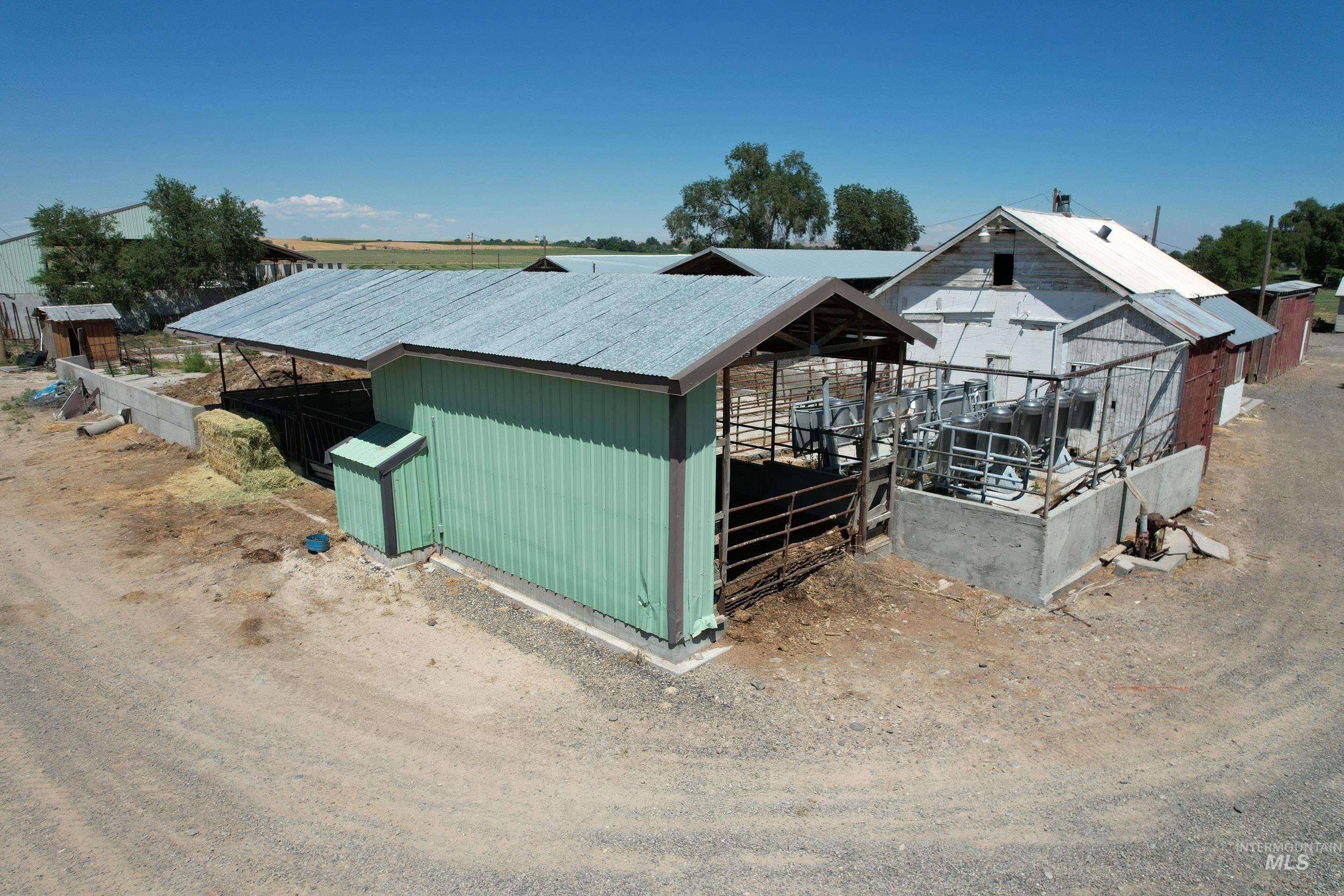 3850 Greenfield Road, Vale, Oregon 97918, 3 Bedrooms, 2 Bathrooms, Farm & Ranch For Sale, Price $5,900,000,MLS 98975853