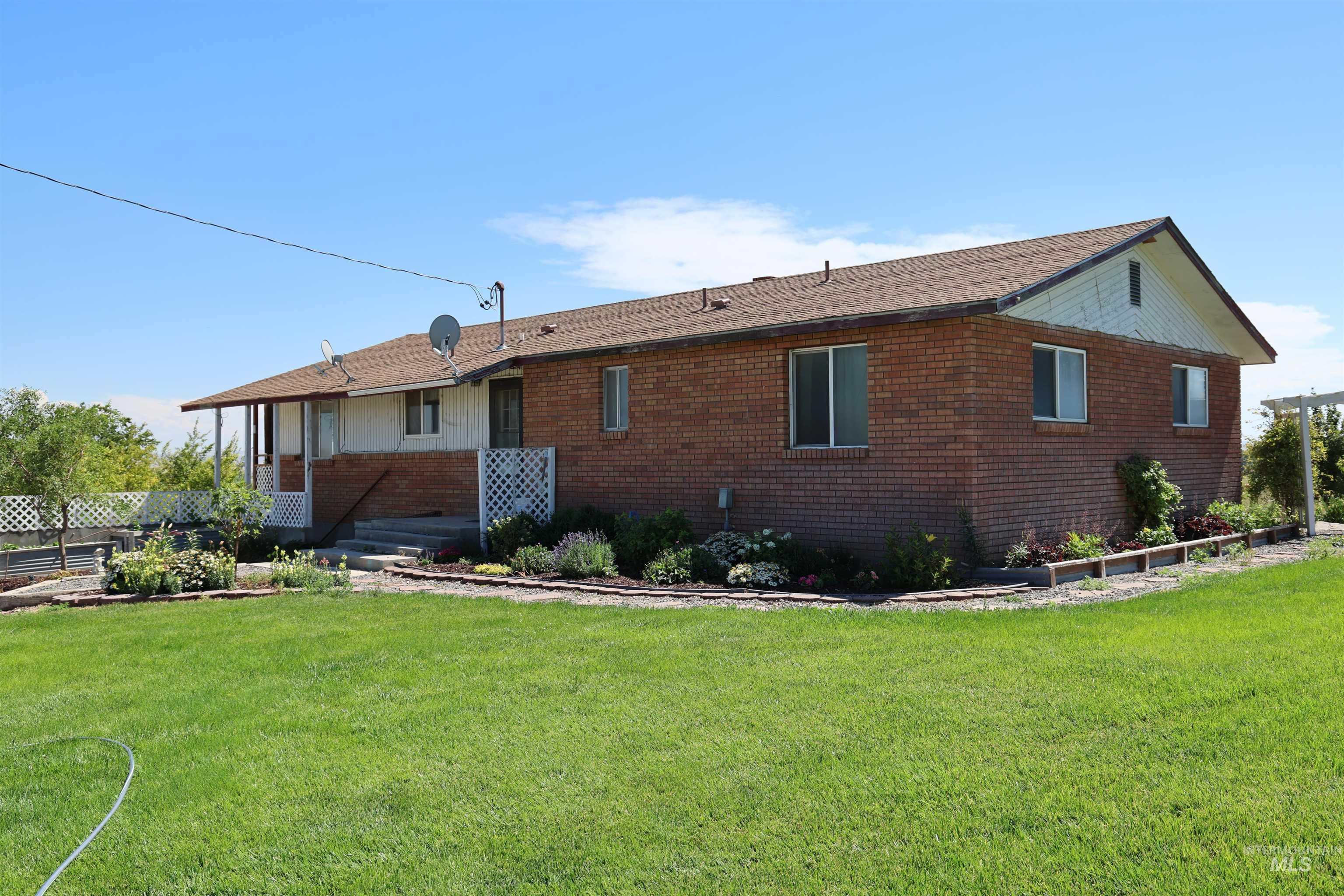 3850 Greenfield Road, Vale, Oregon 97918, 3 Bedrooms, 2 Bathrooms, Farm & Ranch For Sale, Price $5,900,000,MLS 98975853