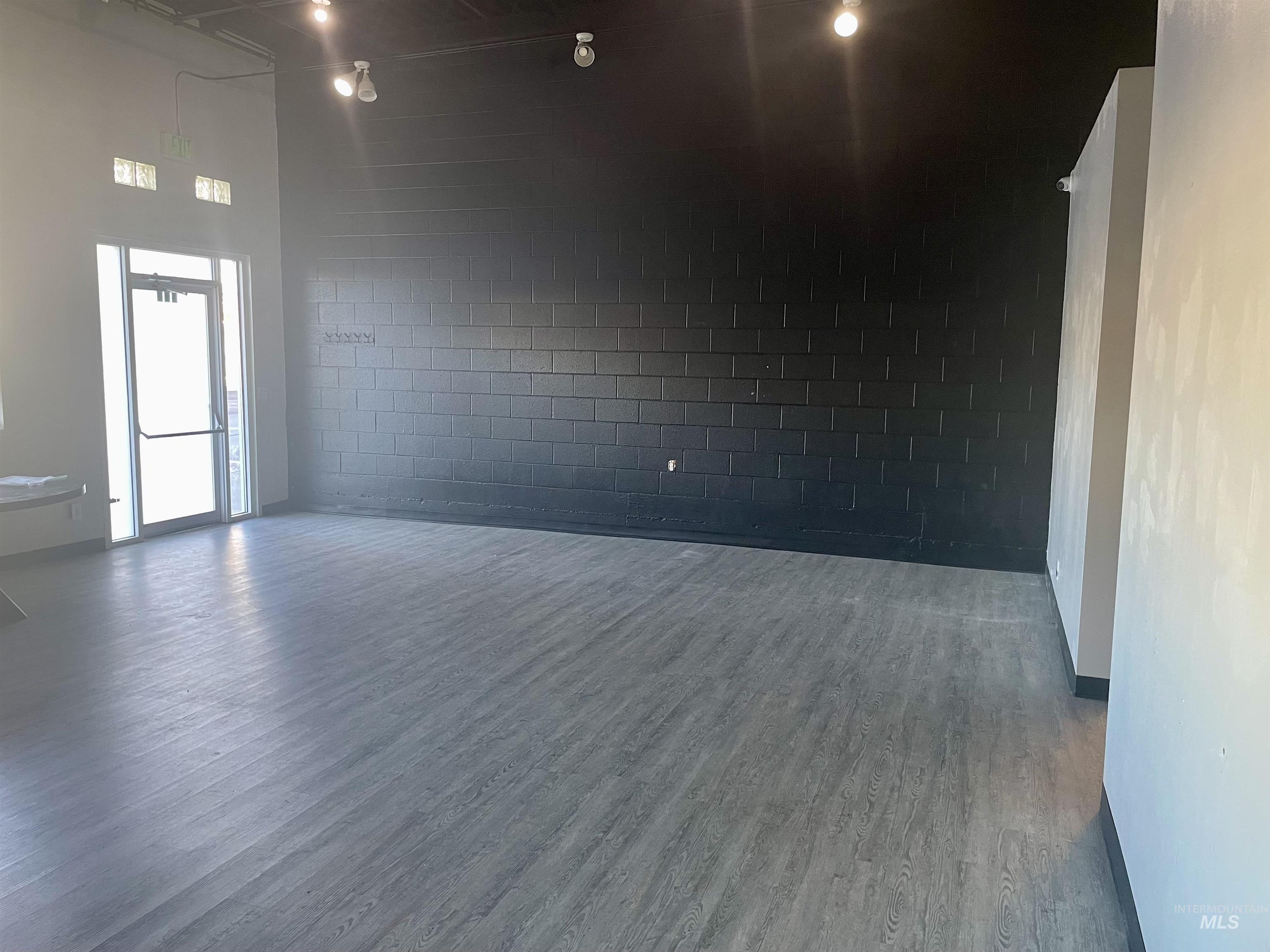 690 Blue Lakes Blvd, Twin Falls, Idaho 83301, Business/Commercial For Sale, Price $52,585, 98975855