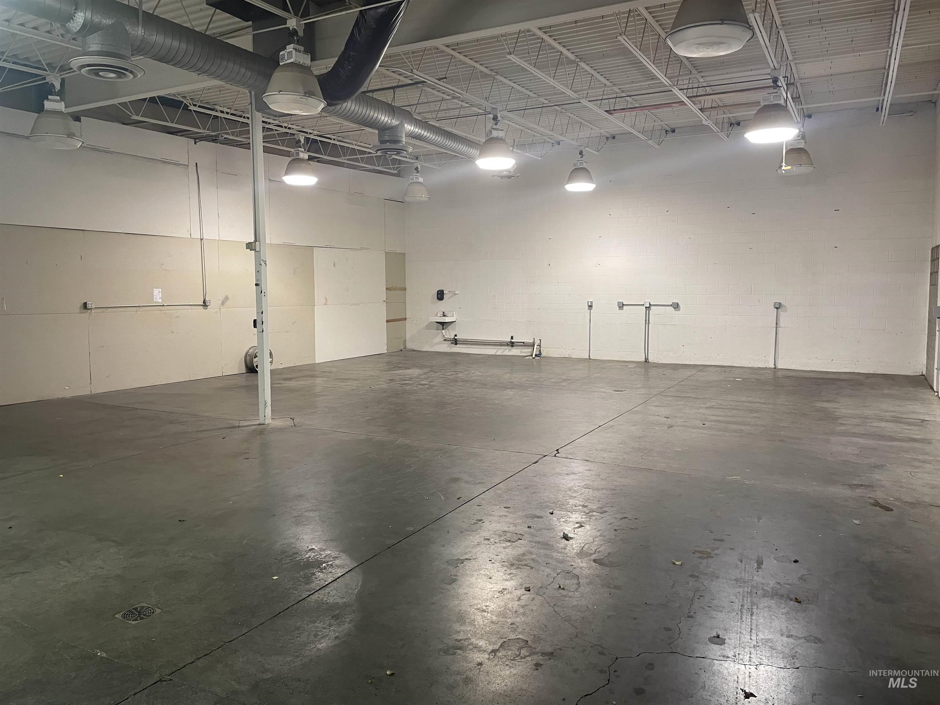 690 Blue Lakes Blvd, Twin Falls, Idaho 83301, Business/Commercial For Sale, Price $52,585, 98975855