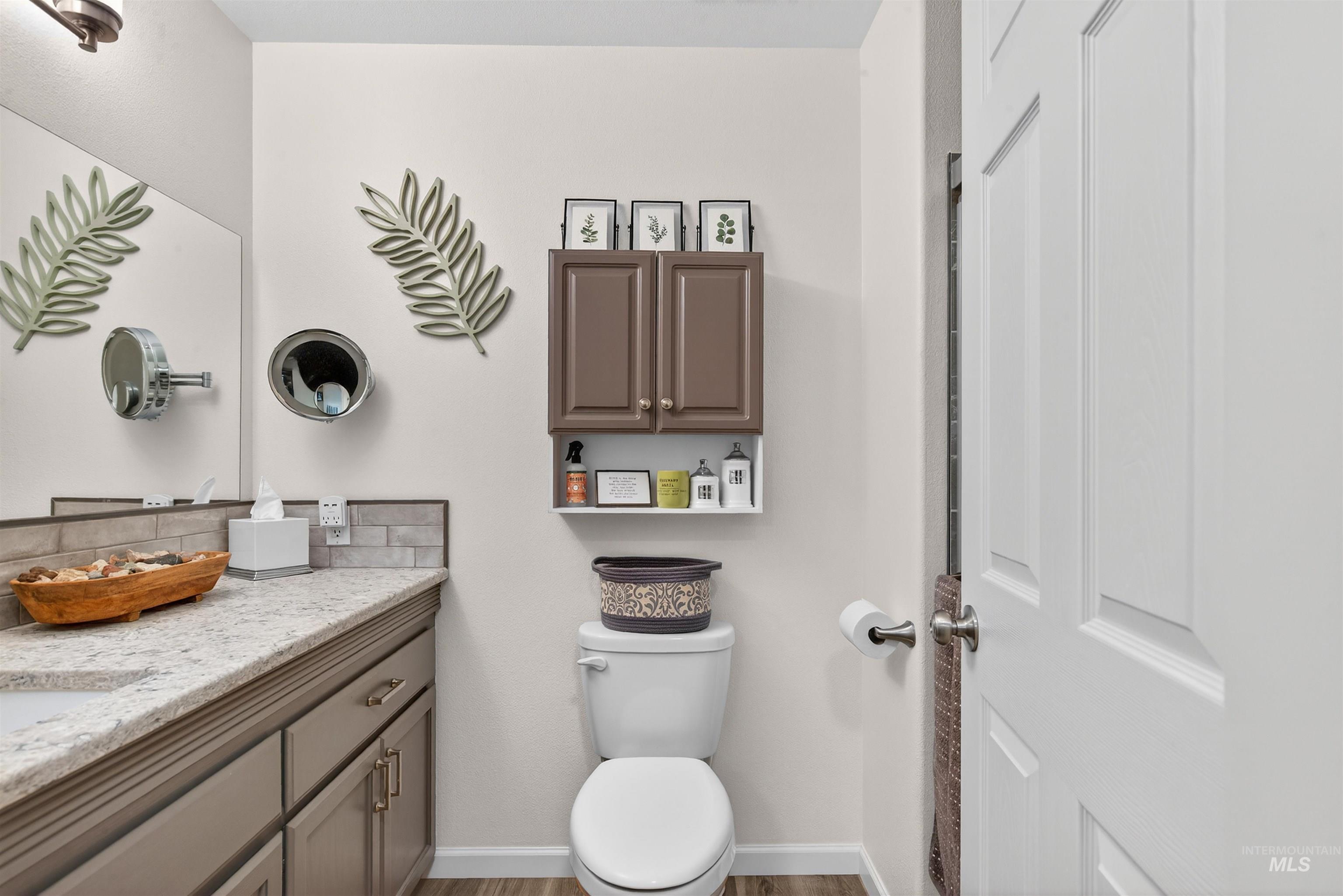 930 Cypress Court, Lewiston, Idaho 83501, 2 Bedrooms, 1.5 Bathrooms, Residential For Sale, Price $389,000, 98975856