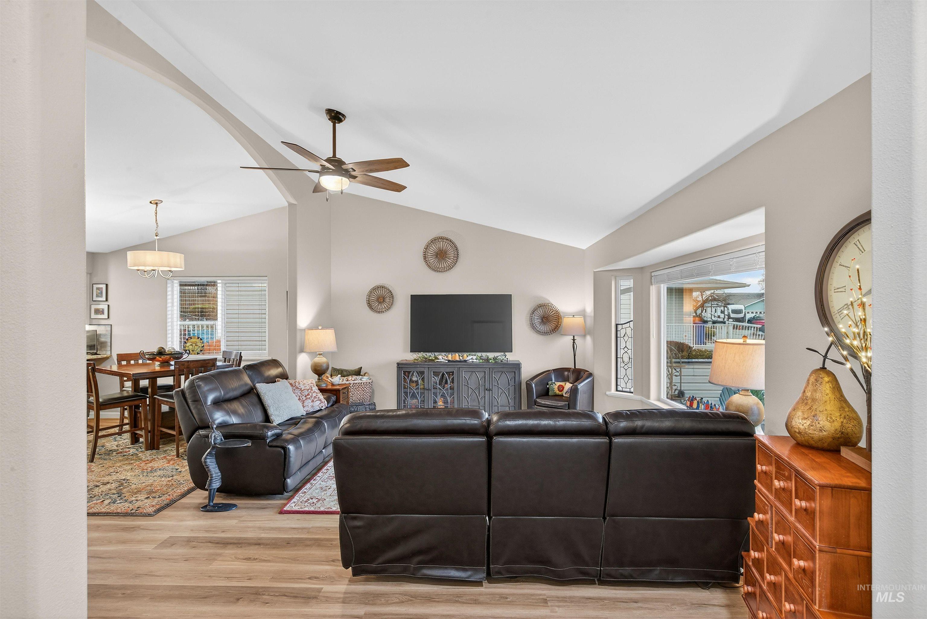 930 Cypress Court, Lewiston, Idaho 83501, 2 Bedrooms, 1.5 Bathrooms, Residential For Sale, Price $389,000, 98975856