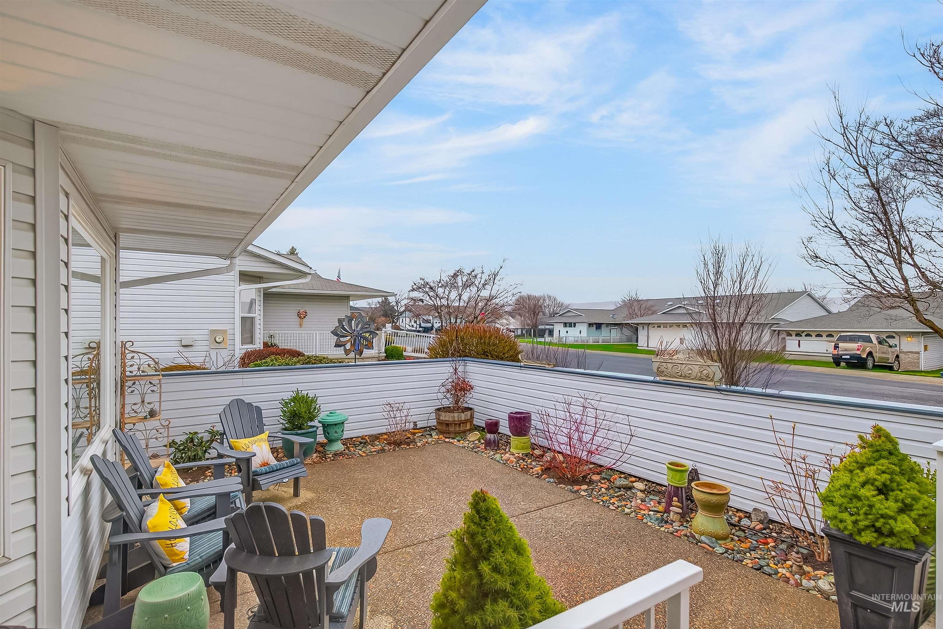 930 Cypress Court, Lewiston, Idaho 83501, 2 Bedrooms, 1.5 Bathrooms, Residential For Sale, Price $389,000, 98975856