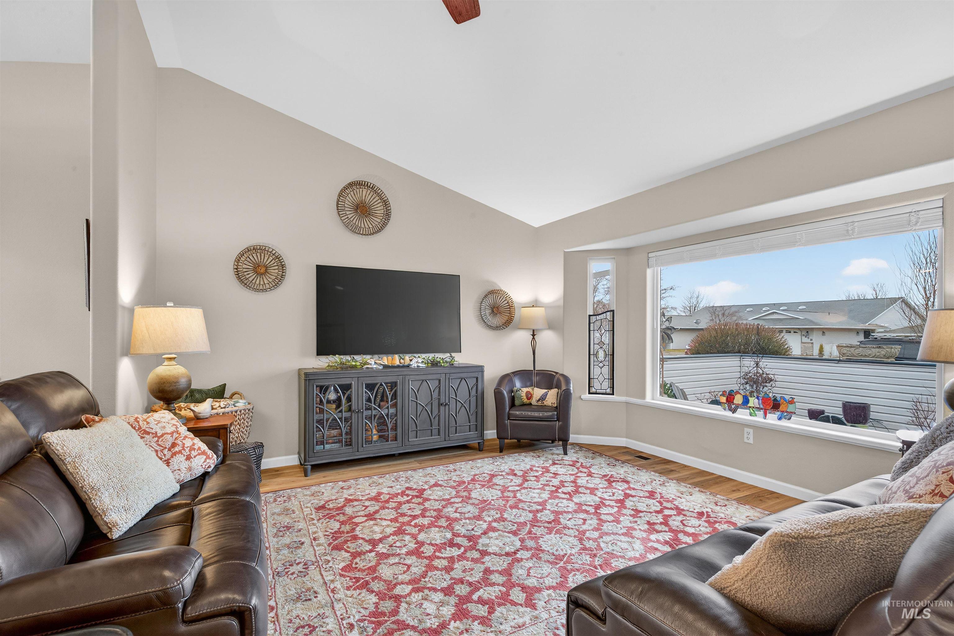 930 Cypress Court, Lewiston, Idaho 83501, 2 Bedrooms, 1.5 Bathrooms, Residential For Sale, Price $389,000, 98975856