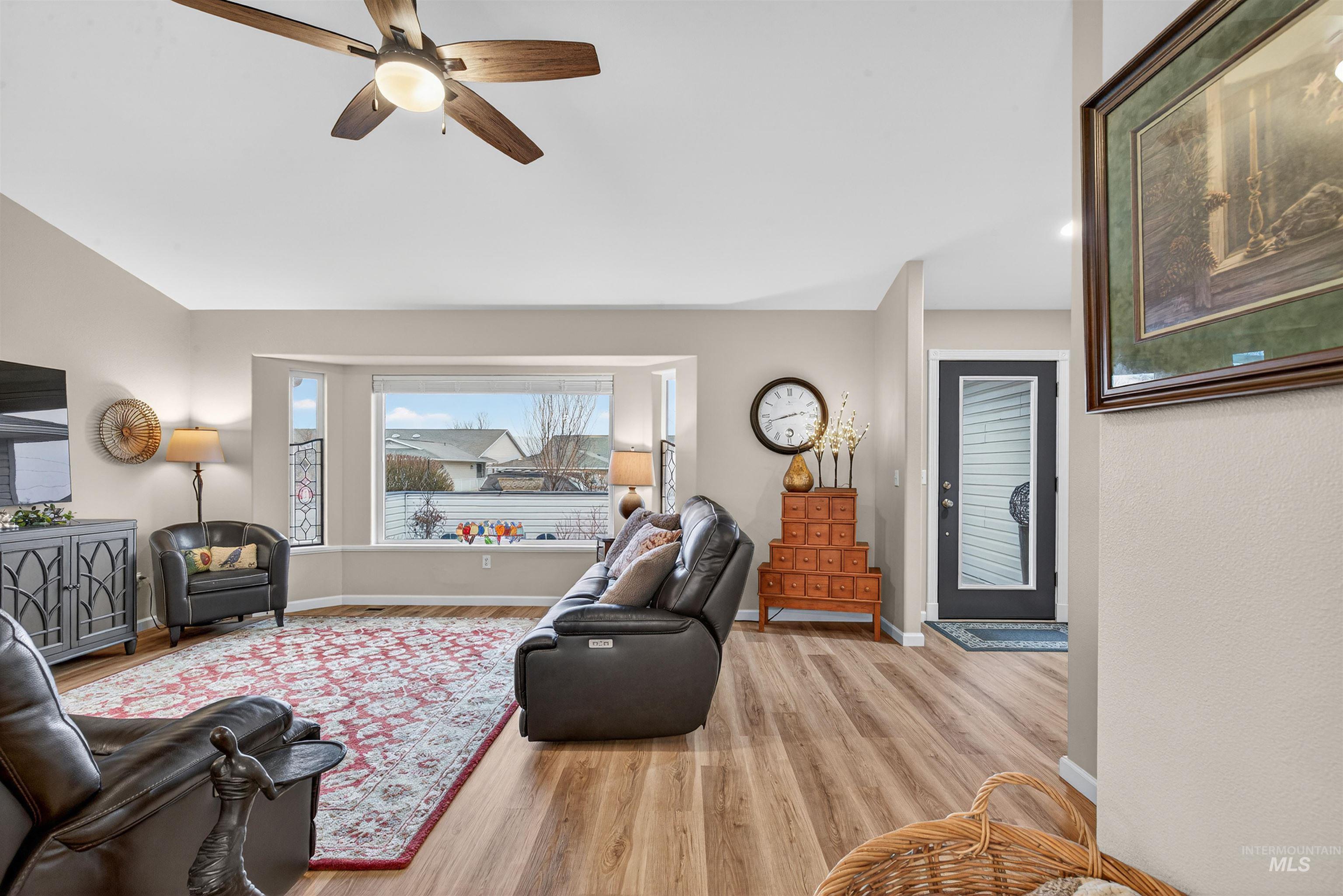 930 Cypress Court, Lewiston, Idaho 83501, 2 Bedrooms, 1.5 Bathrooms, Residential For Sale, Price $389,000, 98975856