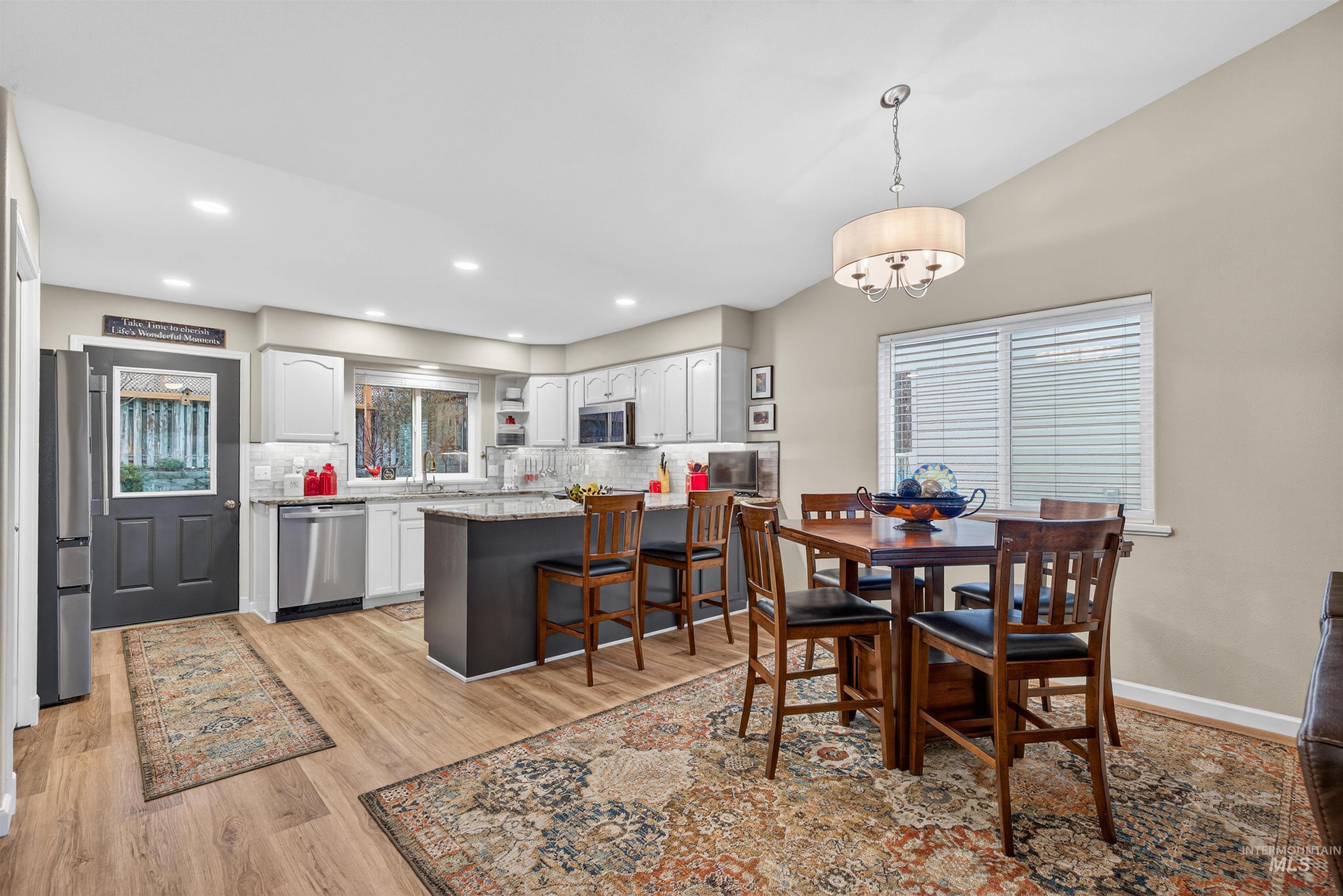 930 Cypress Court, Lewiston, Idaho 83501, 2 Bedrooms, 1.5 Bathrooms, Residential For Sale, Price $389,000, 98975856