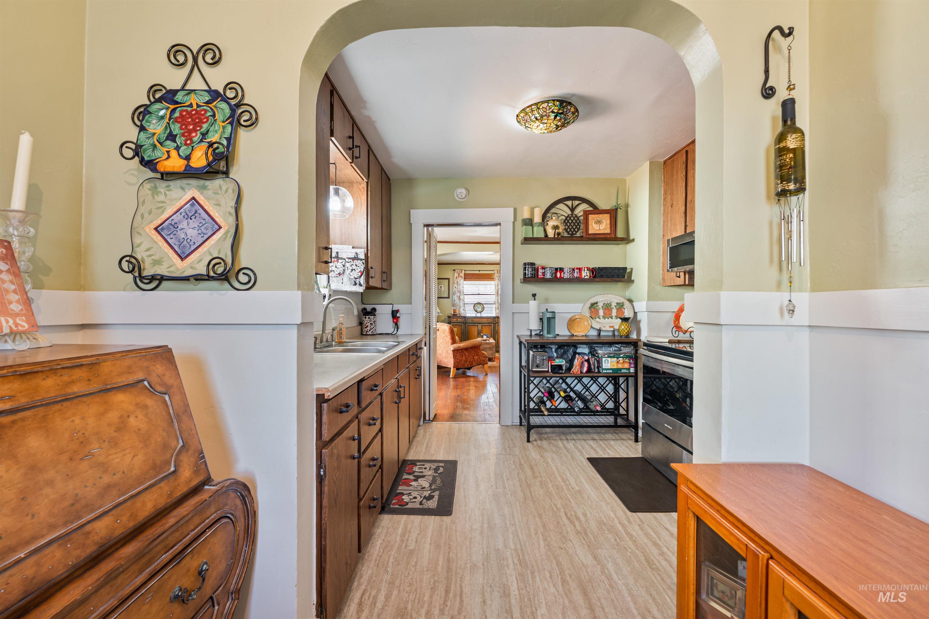 857 Elm Street, Twin Falls, Idaho 83301, 3 Bedrooms, 1 Bathroom, Residential For Sale, Price $282,500, 98975857