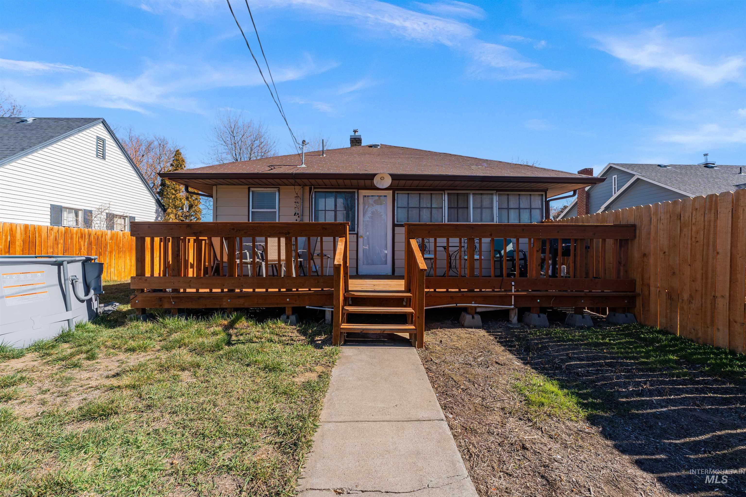 857 Elm Street, Twin Falls, Idaho 83301, 3 Bedrooms, 1 Bathroom, Residential For Sale, Price $282,500, 98975857