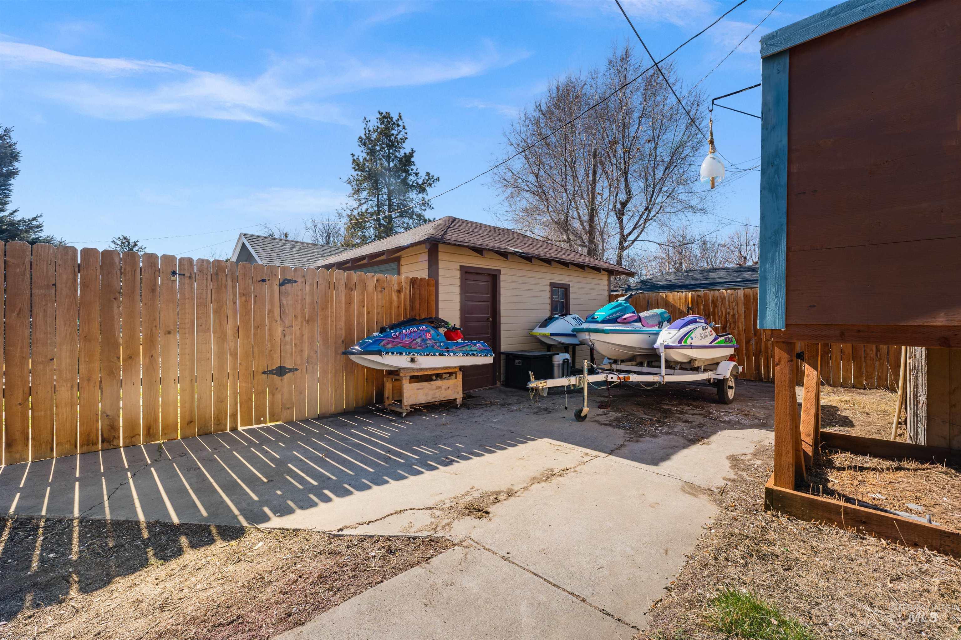 857 Elm Street, Twin Falls, Idaho 83301, 3 Bedrooms, 1 Bathroom, Residential For Sale, Price $282,500, 98975857