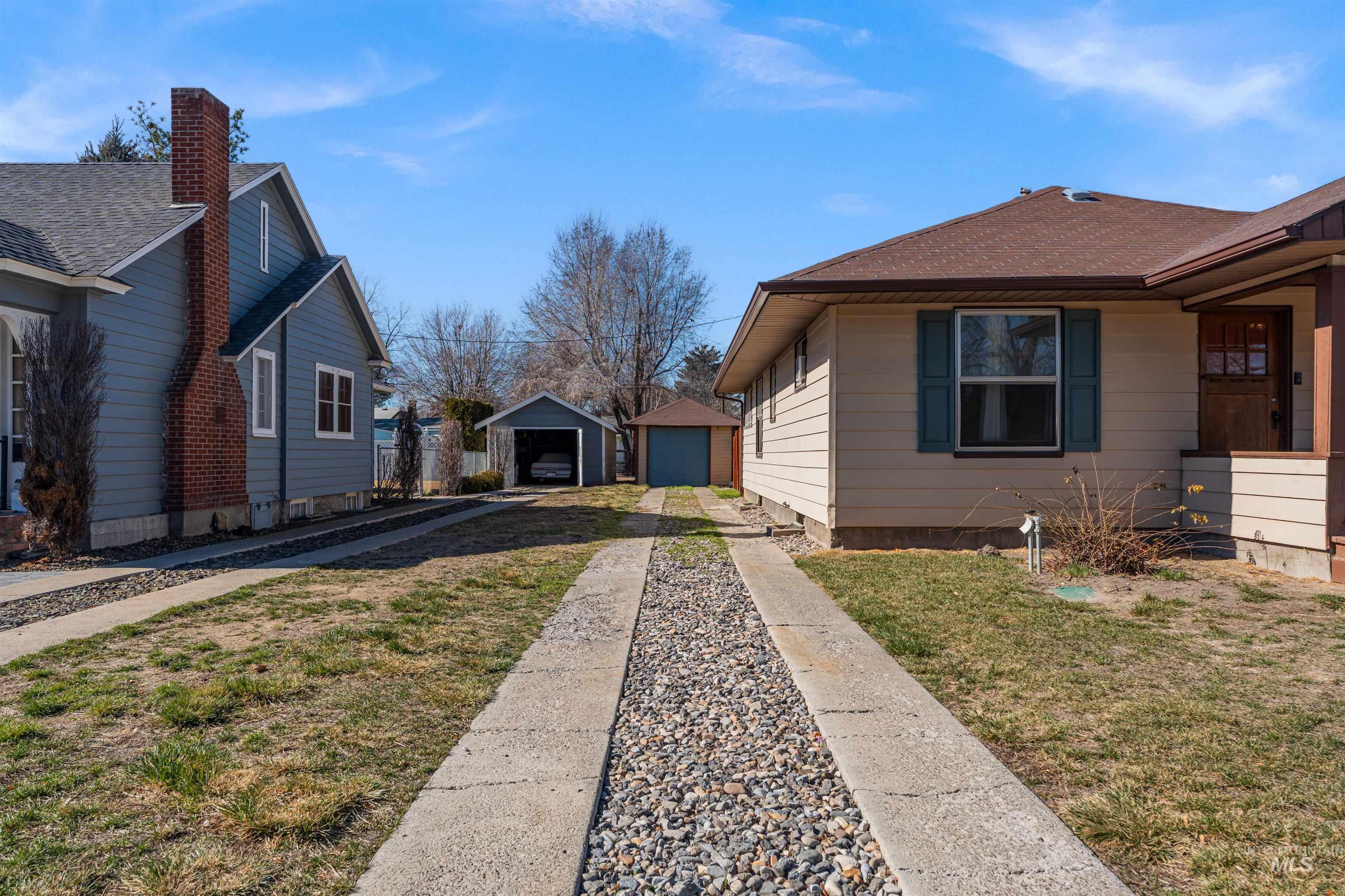 857 Elm Street, Twin Falls, Idaho 83301, 3 Bedrooms, 1 Bathroom, Residential For Sale, Price $282,500, 98975857