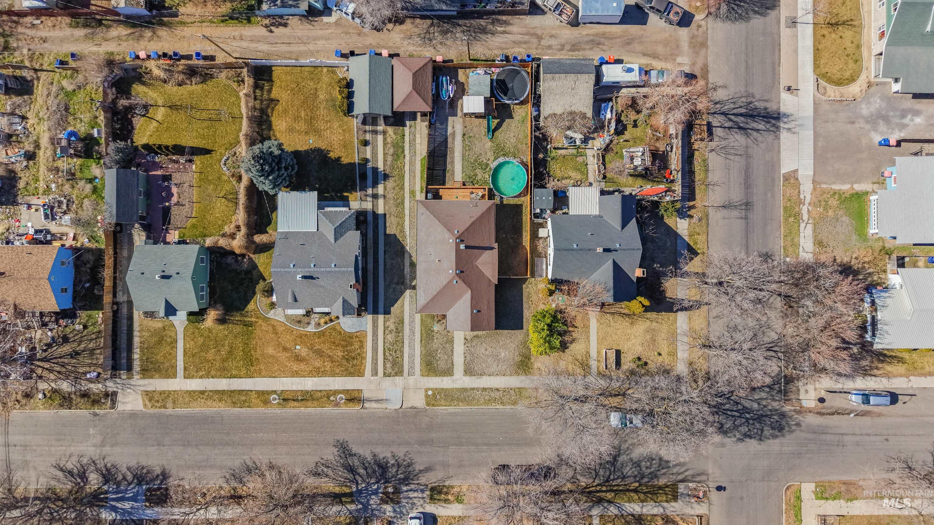 857 Elm Street, Twin Falls, Idaho 83301, 3 Bedrooms, 1 Bathroom, Residential For Sale, Price $282,500, 98975857