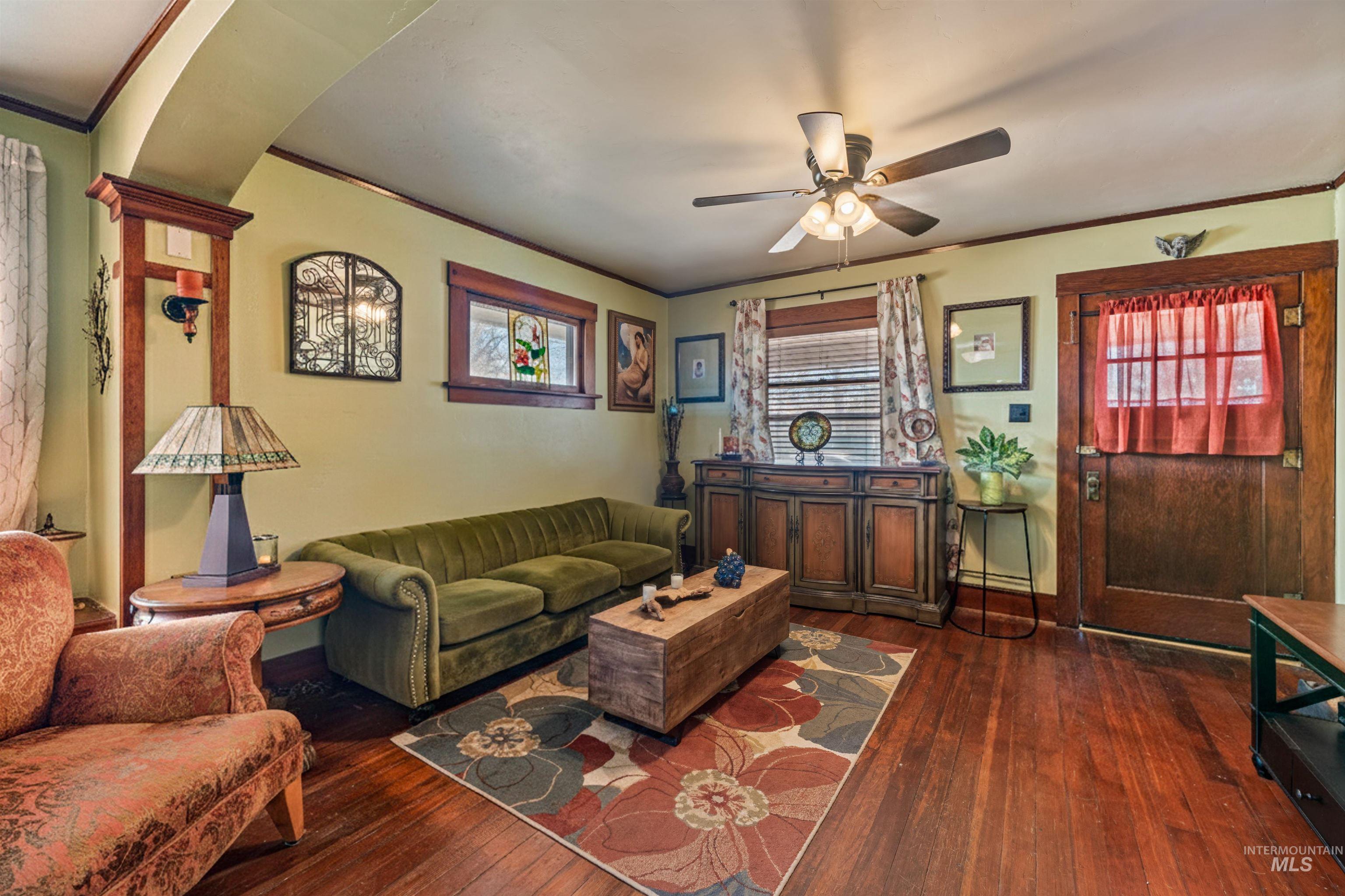 857 Elm Street, Twin Falls, Idaho 83301, 3 Bedrooms, 1 Bathroom, Residential For Sale, Price $282,500, 98975857