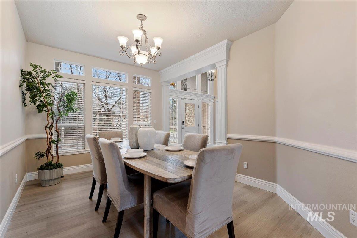 9356 W Osprey Meadows Dr, Boise, Idaho 83714, 4 Bedrooms, 2.5 Bathrooms, Residential For Sale, Price $875,000,MLS 98975859