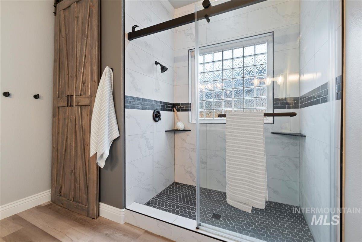 9356 W Osprey Meadows Dr, Boise, Idaho 83714, 4 Bedrooms, 2.5 Bathrooms, Residential For Sale, Price $875,000,MLS 98975859