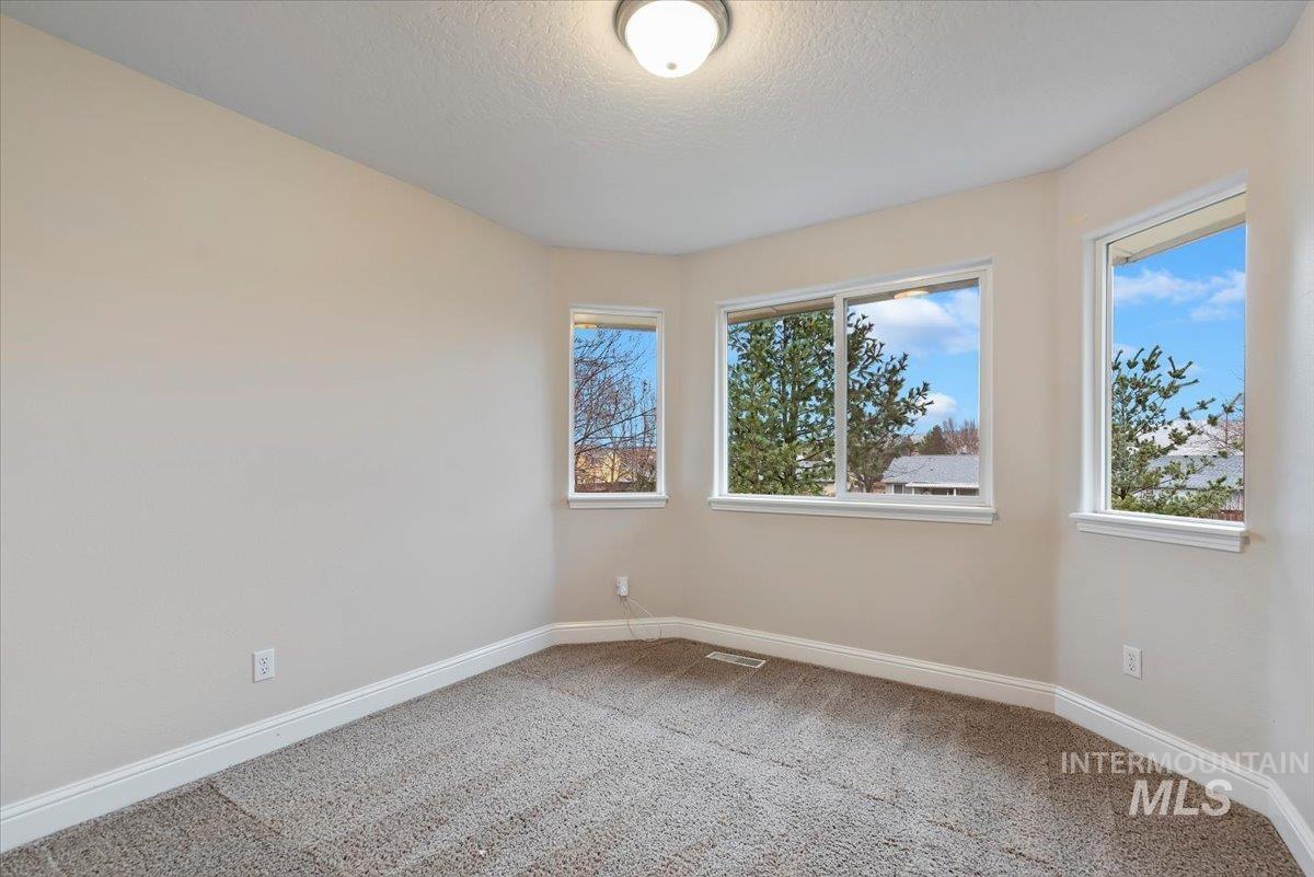 9356 W Osprey Meadows Dr, Boise, Idaho 83714, 4 Bedrooms, 2.5 Bathrooms, Residential For Sale, Price $875,000,MLS 98975859