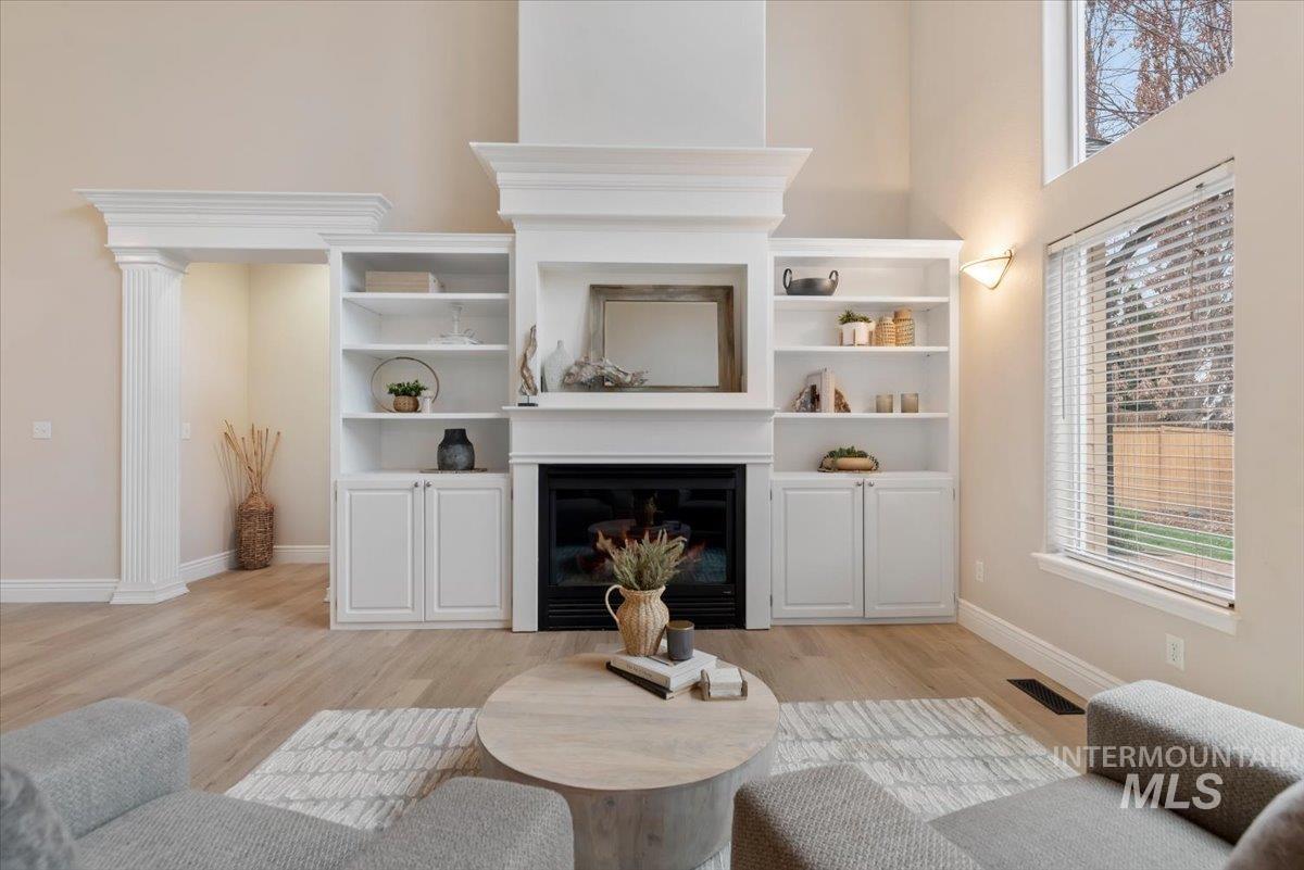 9356 W Osprey Meadows Dr, Boise, Idaho 83714, 4 Bedrooms, 2.5 Bathrooms, Residential For Sale, Price $875,000,MLS 98975859