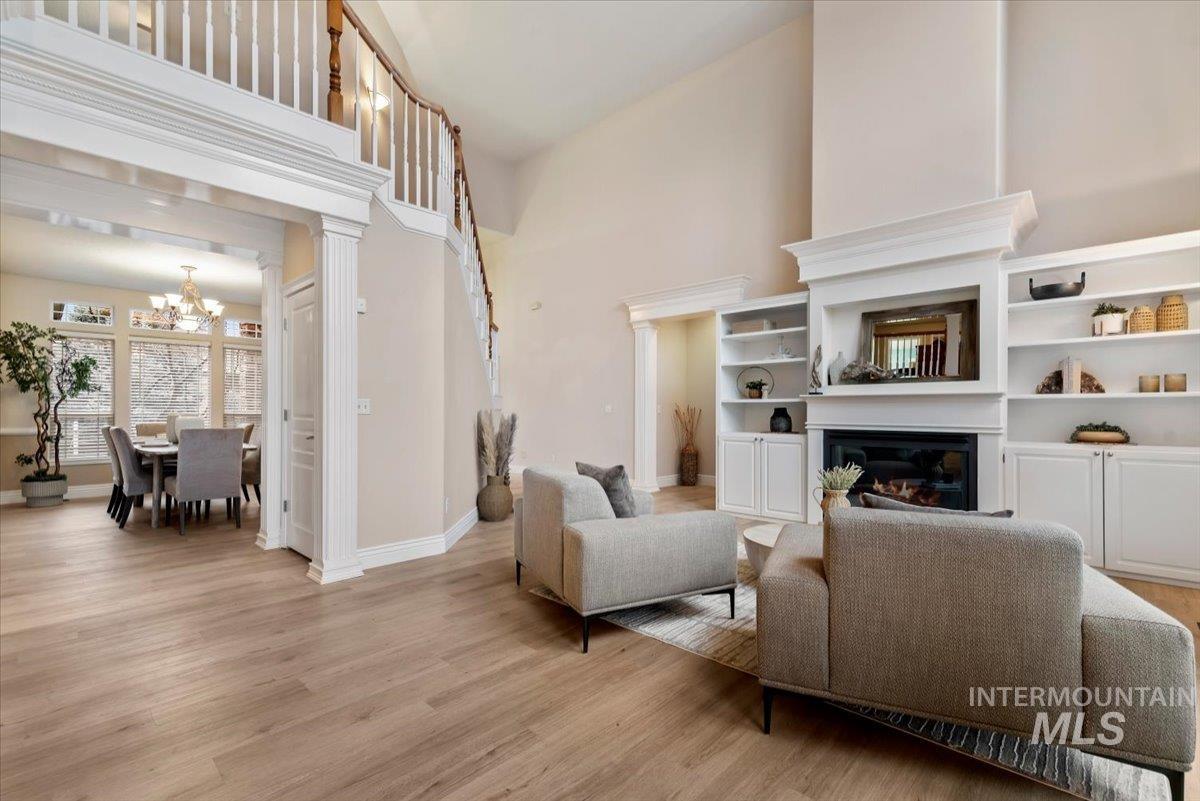 9356 W Osprey Meadows Dr, Boise, Idaho 83714, 4 Bedrooms, 2.5 Bathrooms, Residential For Sale, Price $875,000,MLS 98975859