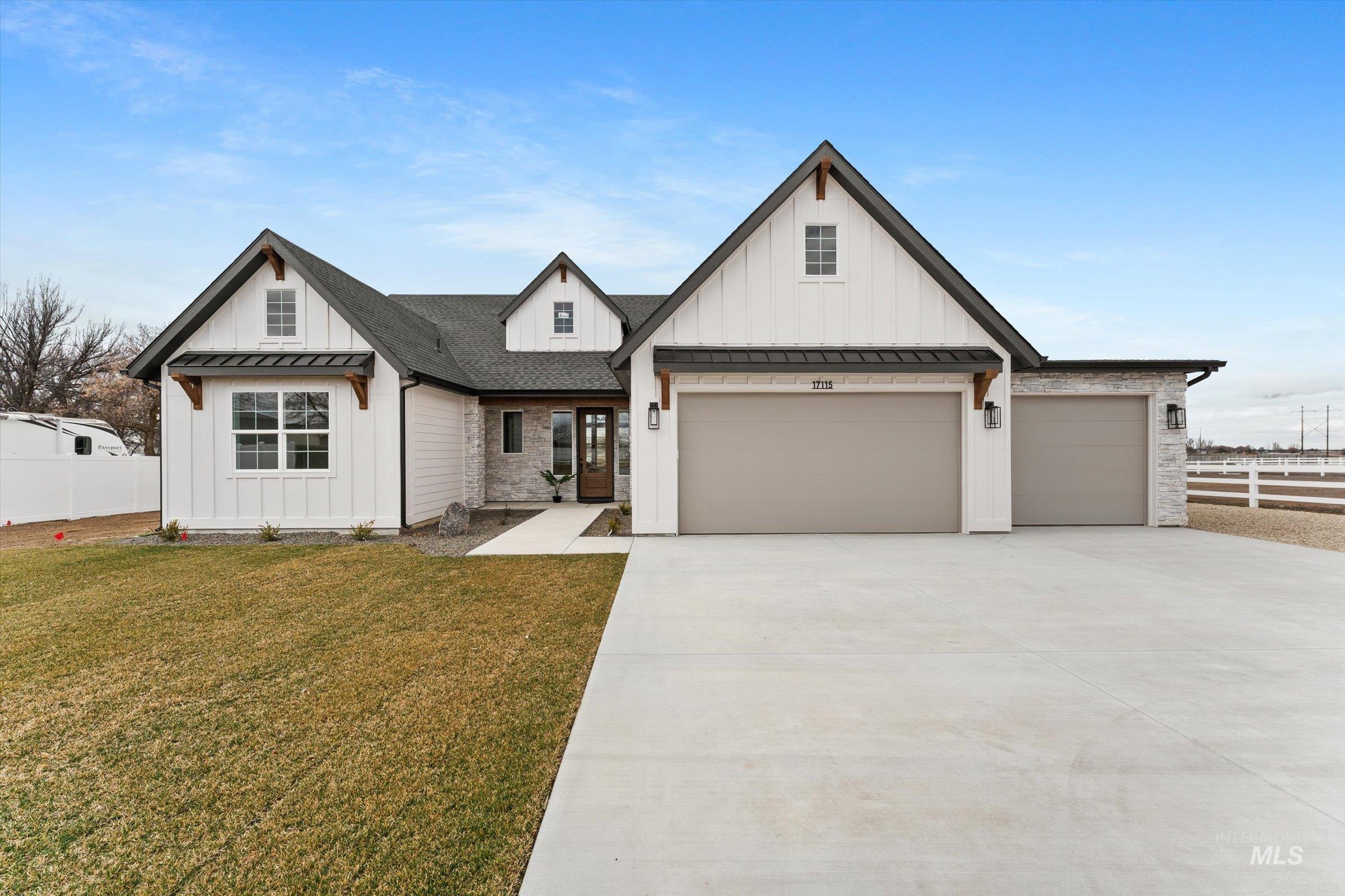 17115 N Hess PL, Nampa, Idaho 83687, 3 Bedrooms, 2.5 Bathrooms, Residential For Sale, Price $1,049,761, 98975860