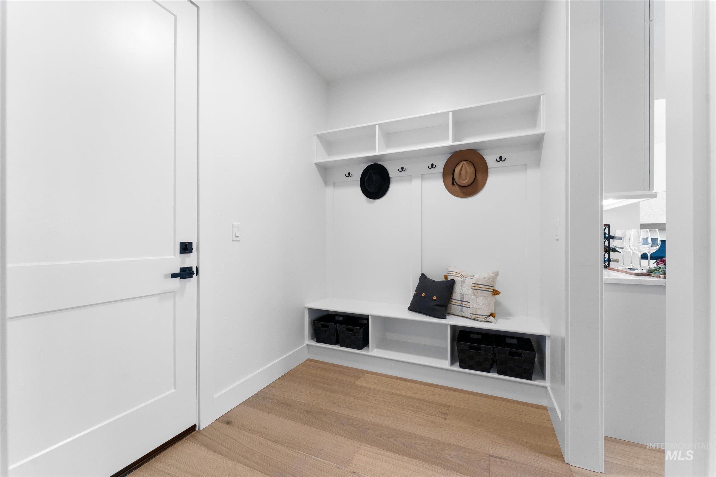 17115 N Hess PL, Nampa, Idaho 83687, 3 Bedrooms, 2.5 Bathrooms, Residential For Sale, Price $1,049,761, 98975860