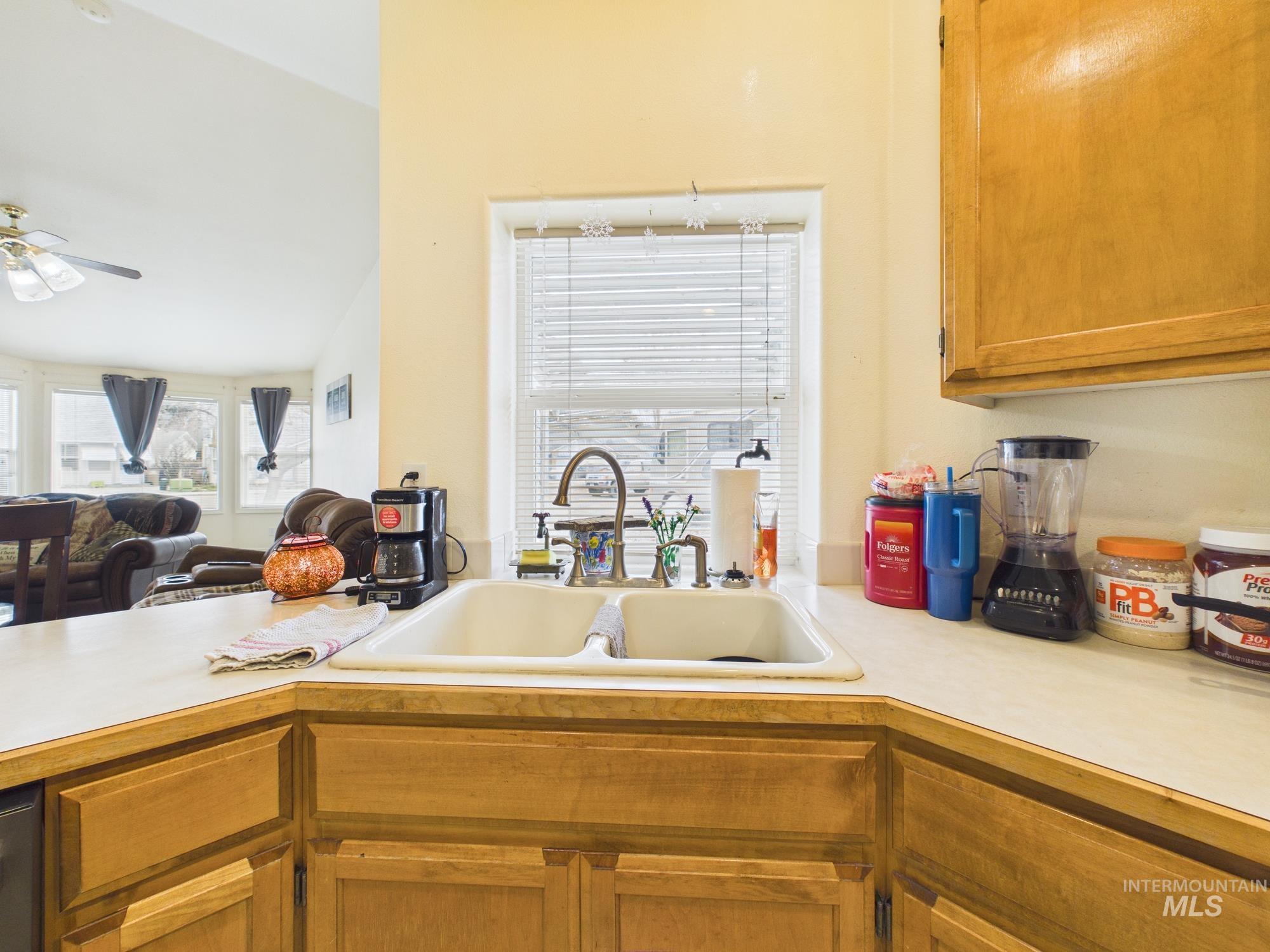 804 E E Main, Emmett, Idaho 83617, 2 Bedrooms, 1.5 Bathrooms, Residential For Sale, Price $299,000, 98975862