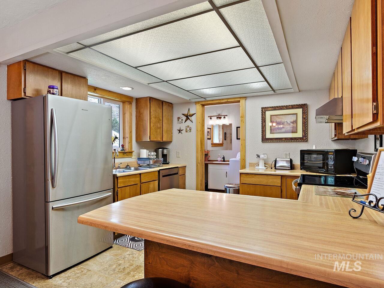 7438 Hwy 95 S, Riggins, Idaho 83549, 2 Bedrooms, 1.5 Bathrooms, Residential For Sale, Price $725,000, 98975863