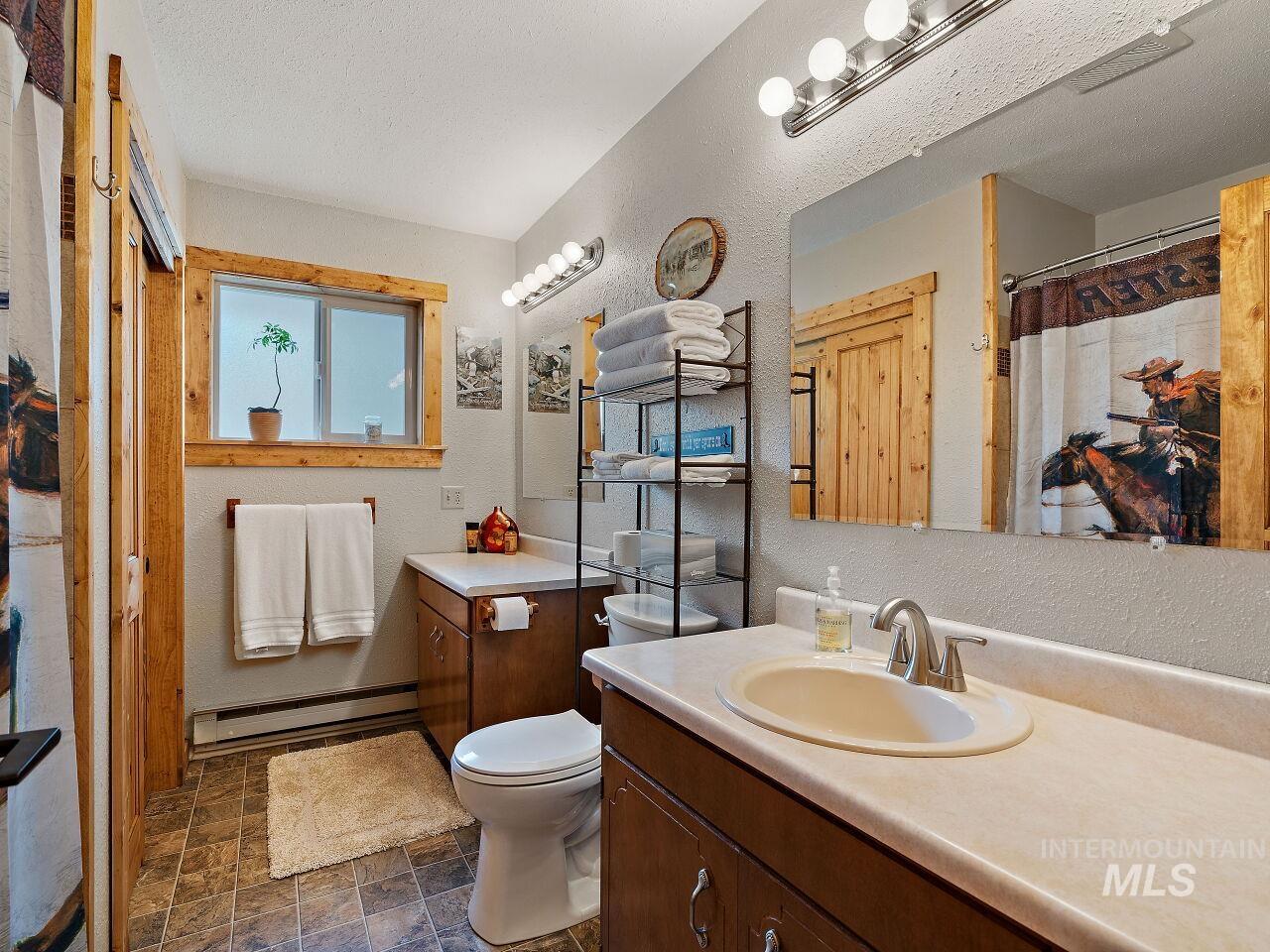 7438 Hwy 95 S, Riggins, Idaho 83549, 2 Bedrooms, 1.5 Bathrooms, Residential For Sale, Price $725,000, 98975863