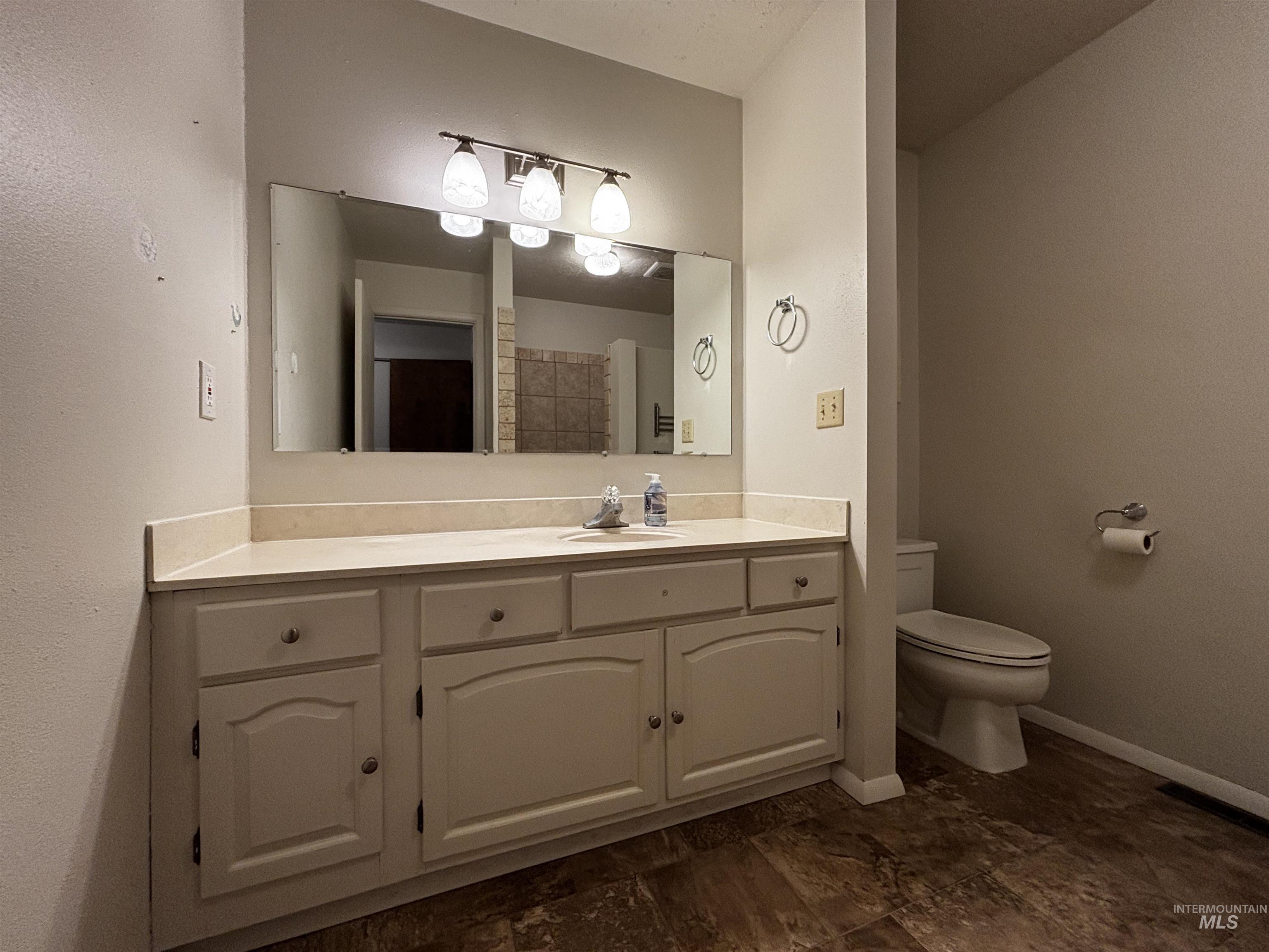 3981 N 3575 E, Kimberly, Idaho 83341, 6 Bedrooms, 4 Bathrooms, Residential For Sale, Price $990,000,MLS 98975866