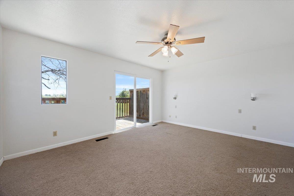 3981 N 3575 E, Kimberly, Idaho 83341, 6 Bedrooms, 4 Bathrooms, Residential For Sale, Price $825,000, 98975866