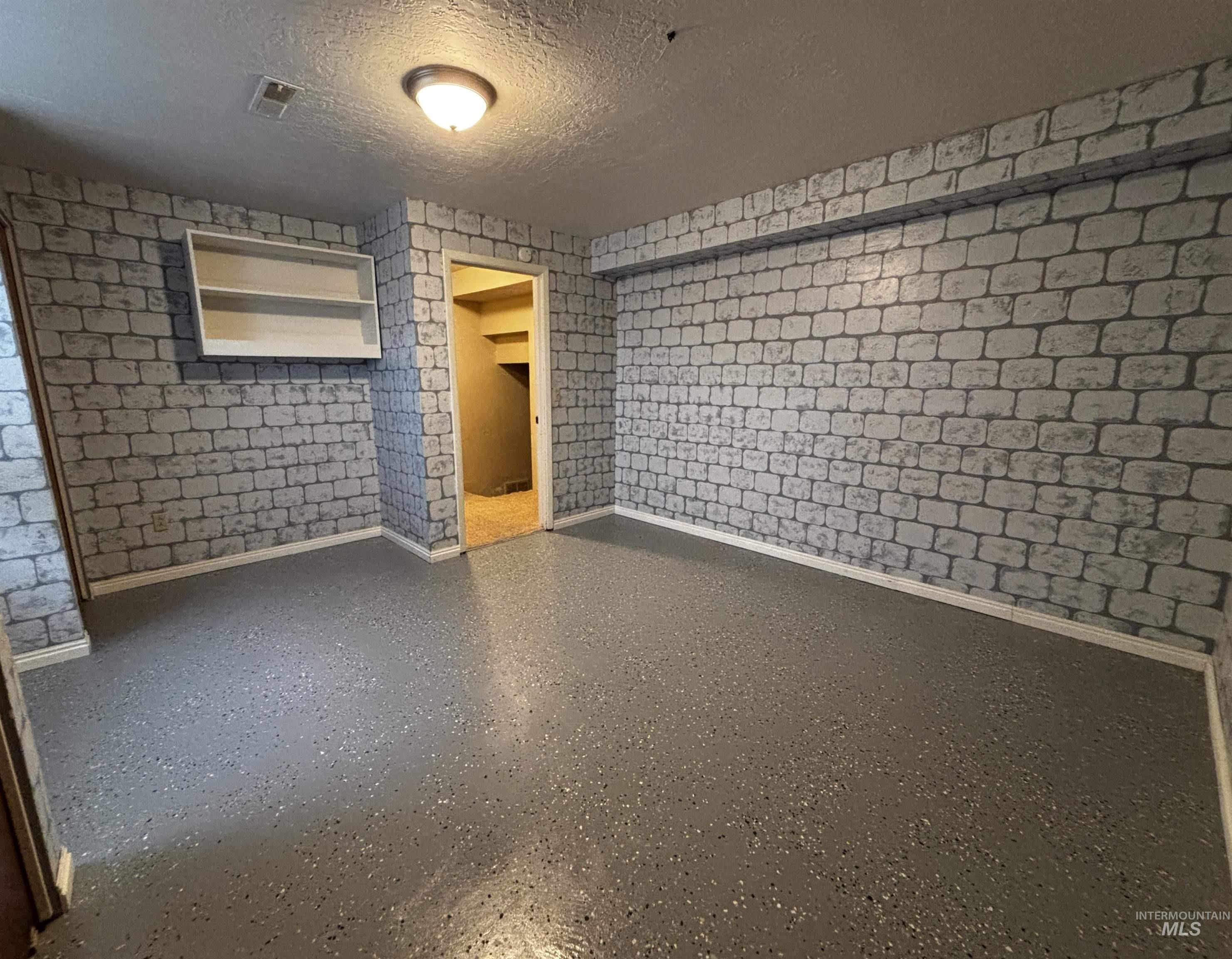 3981 N 3575 E, Kimberly, Idaho 83341, 6 Bedrooms, 4 Bathrooms, Residential For Sale, Price $1,100,000, 98975866