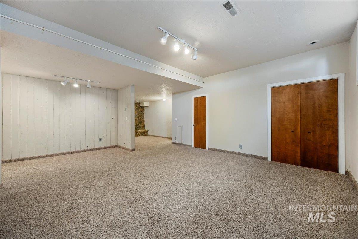 3981 N 3575 E, Kimberly, Idaho 83341, 6 Bedrooms, 4 Bathrooms, Residential For Sale, Price $825,000, 98975866