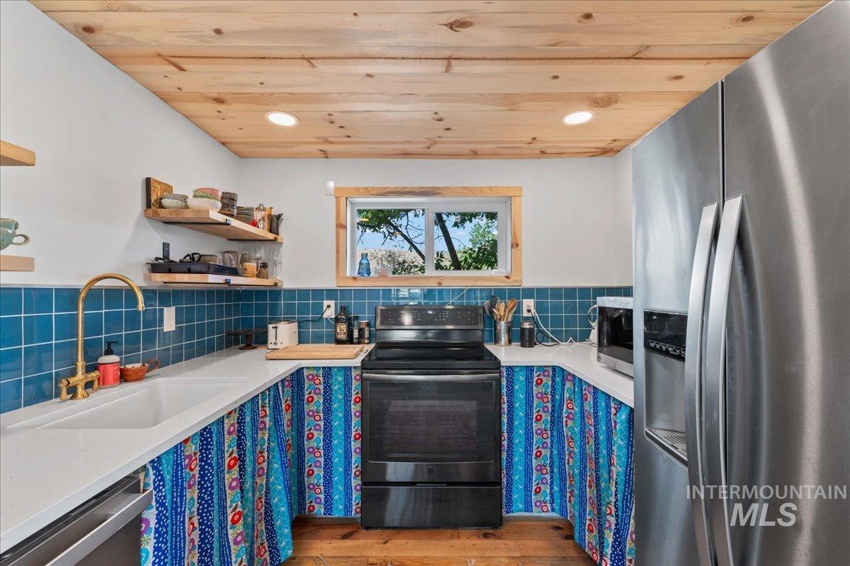 11980 N Highway 52, Horseshoe Bend, Idaho 83629, 6 Bedrooms, 3 Bathrooms, Residential For Sale, Price $749,000, 98975870