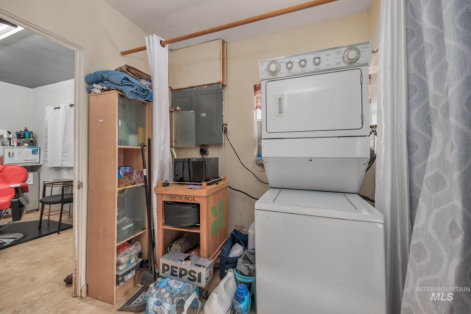 503 1st St, Adrian, Oregon 97901, Business/Commercial For Sale, Price $197,000, 98975877