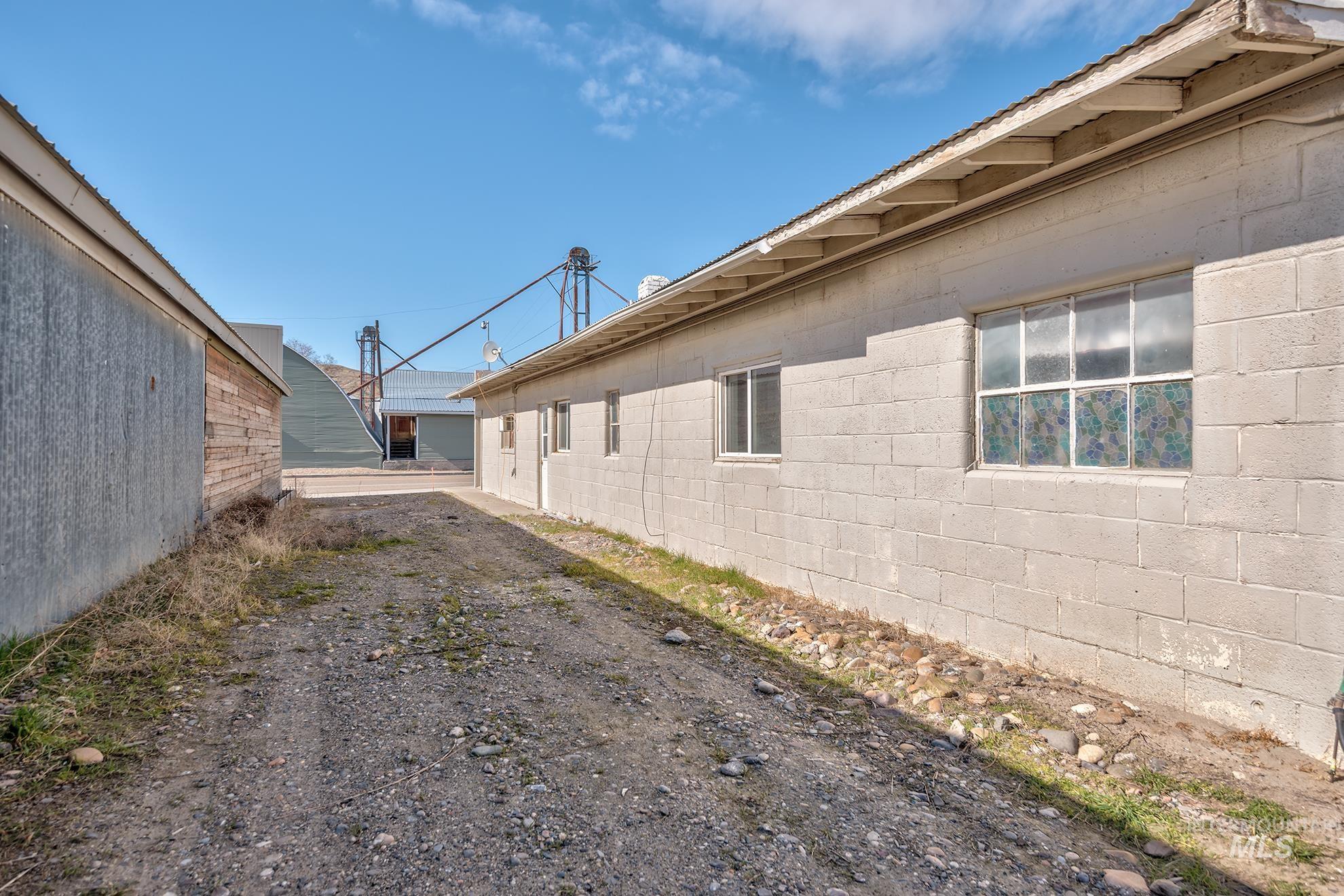 503 1st St, Adrian, Oregon 97901, Business/Commercial For Sale, Price $197,000, 98975877