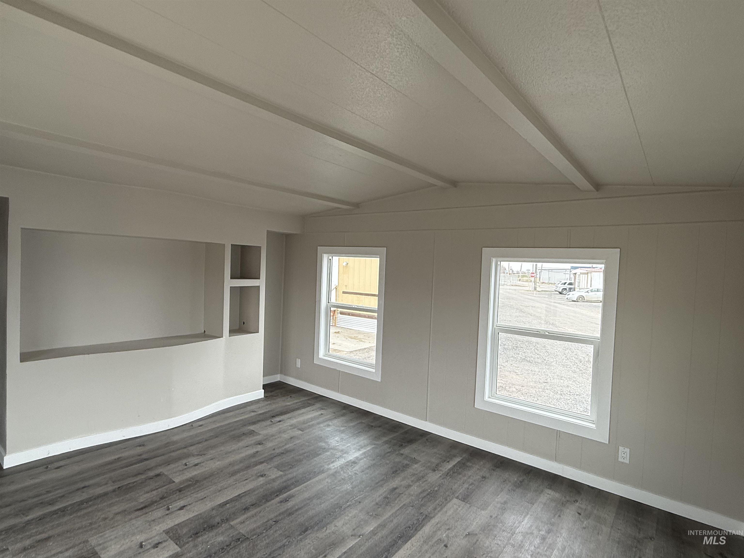 308 W Ave G, Wendell, Idaho 83355, 2 Bedrooms, 1 Bathroom, Residential For Sale, Price $48,900,MLS 98975879